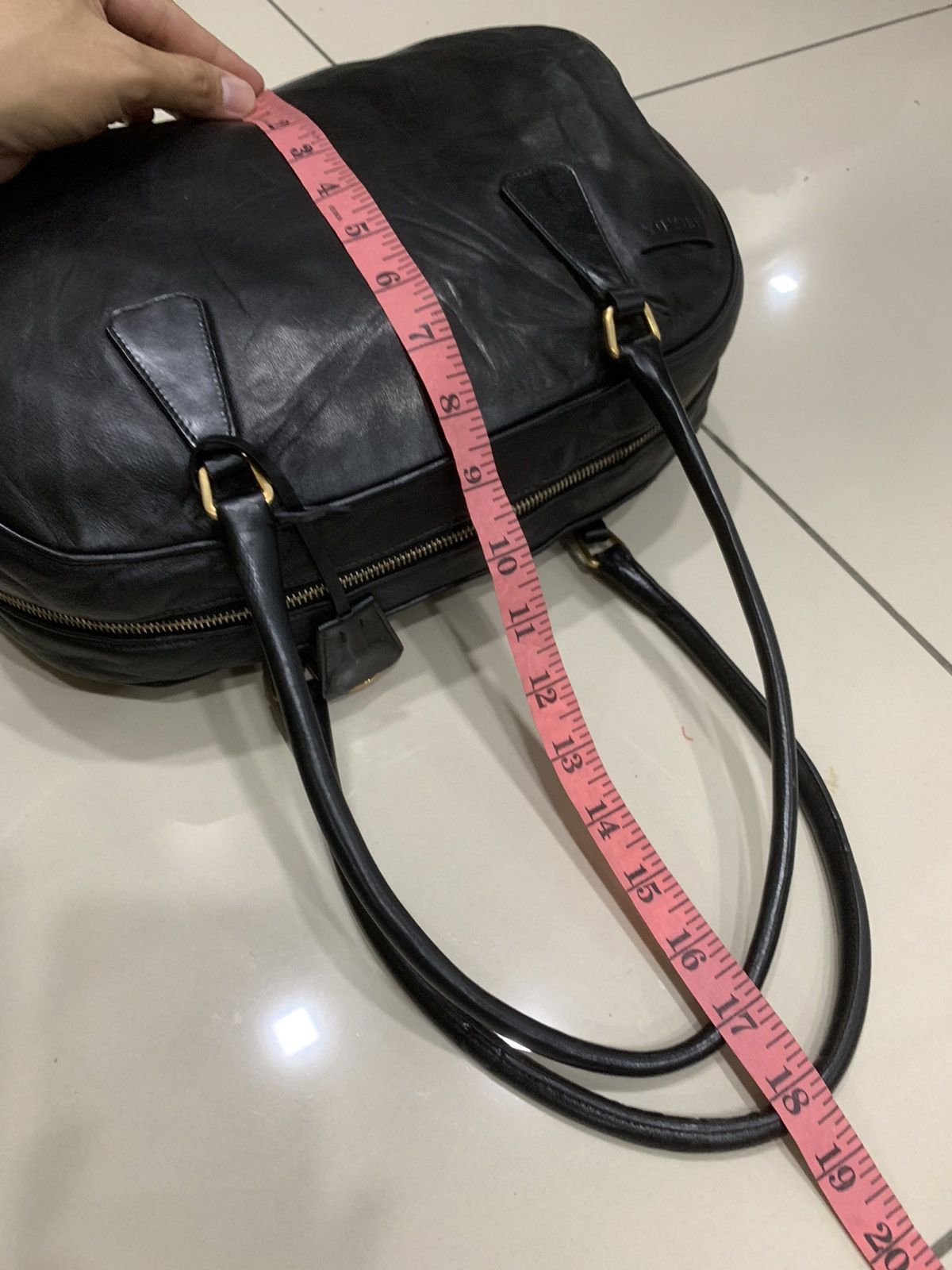 Prada PRADA BLACK LEATHER SHOULDER BAG BOWLING Size ONE SIZE - 11 Thumbnail