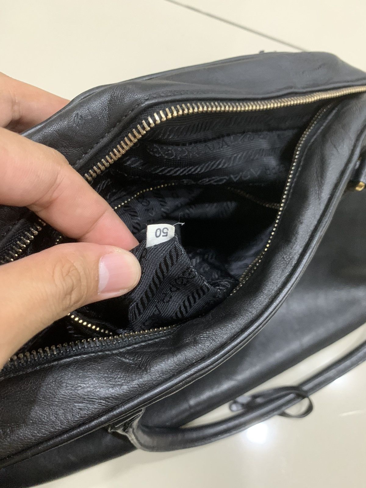 Prada PRADA BLACK LEATHER SHOULDER BAG BOWLING Size ONE SIZE - 15 Thumbnail