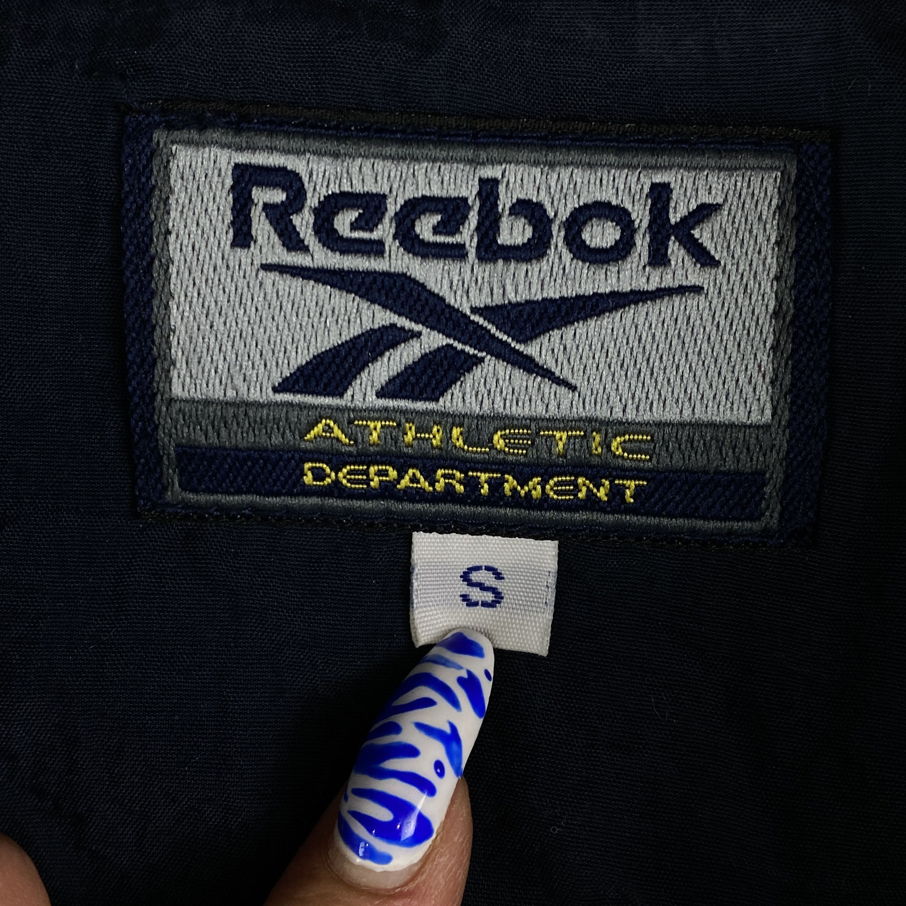 Reebok × Vintage Mens Reebok Vintage Vest Size S Size US S / EU 44-46 / 1 - 5 Thumbnail