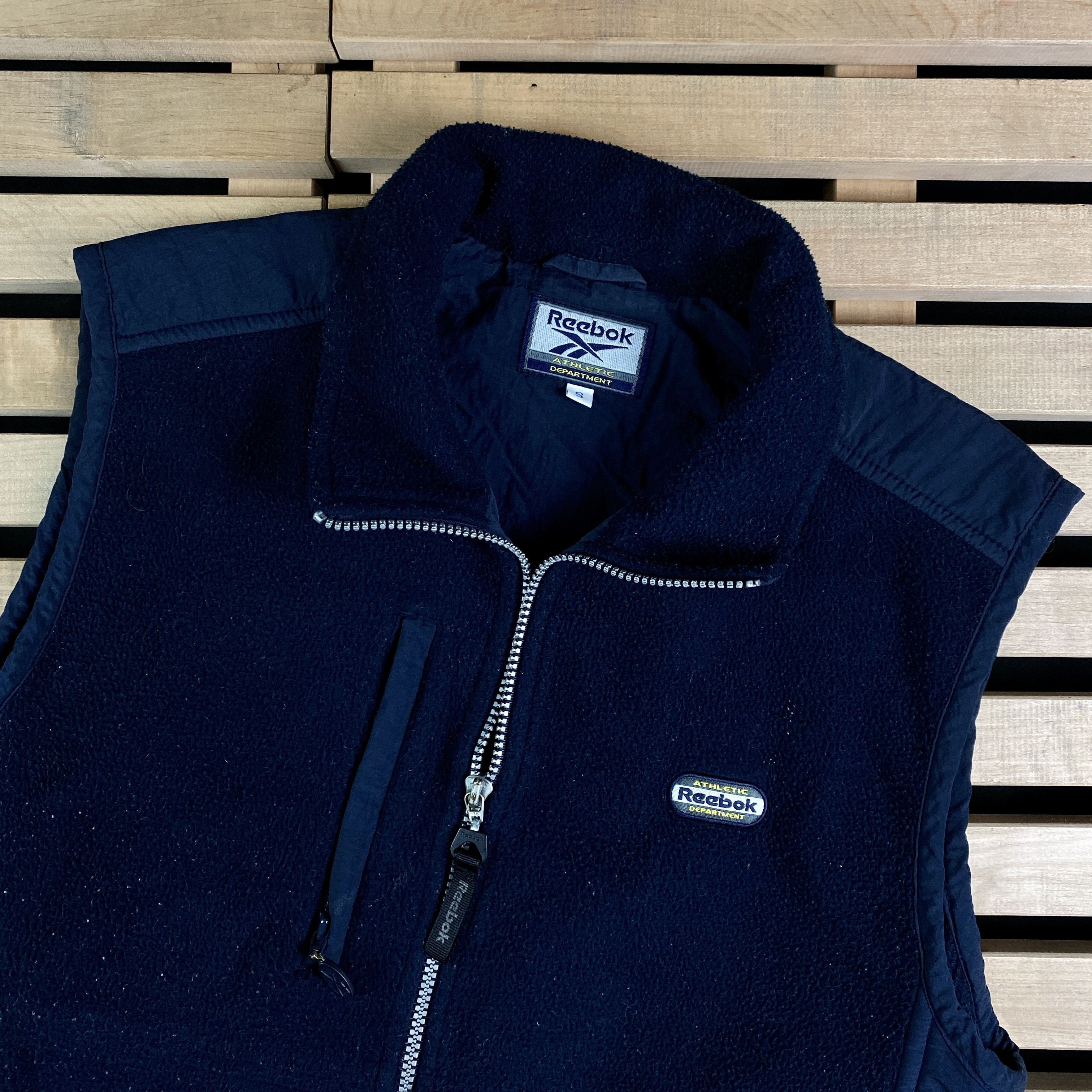 Reebok × Vintage Mens Reebok Vintage Vest Size S Size US S / EU 44-46 / 1 - 2 Thumbnail