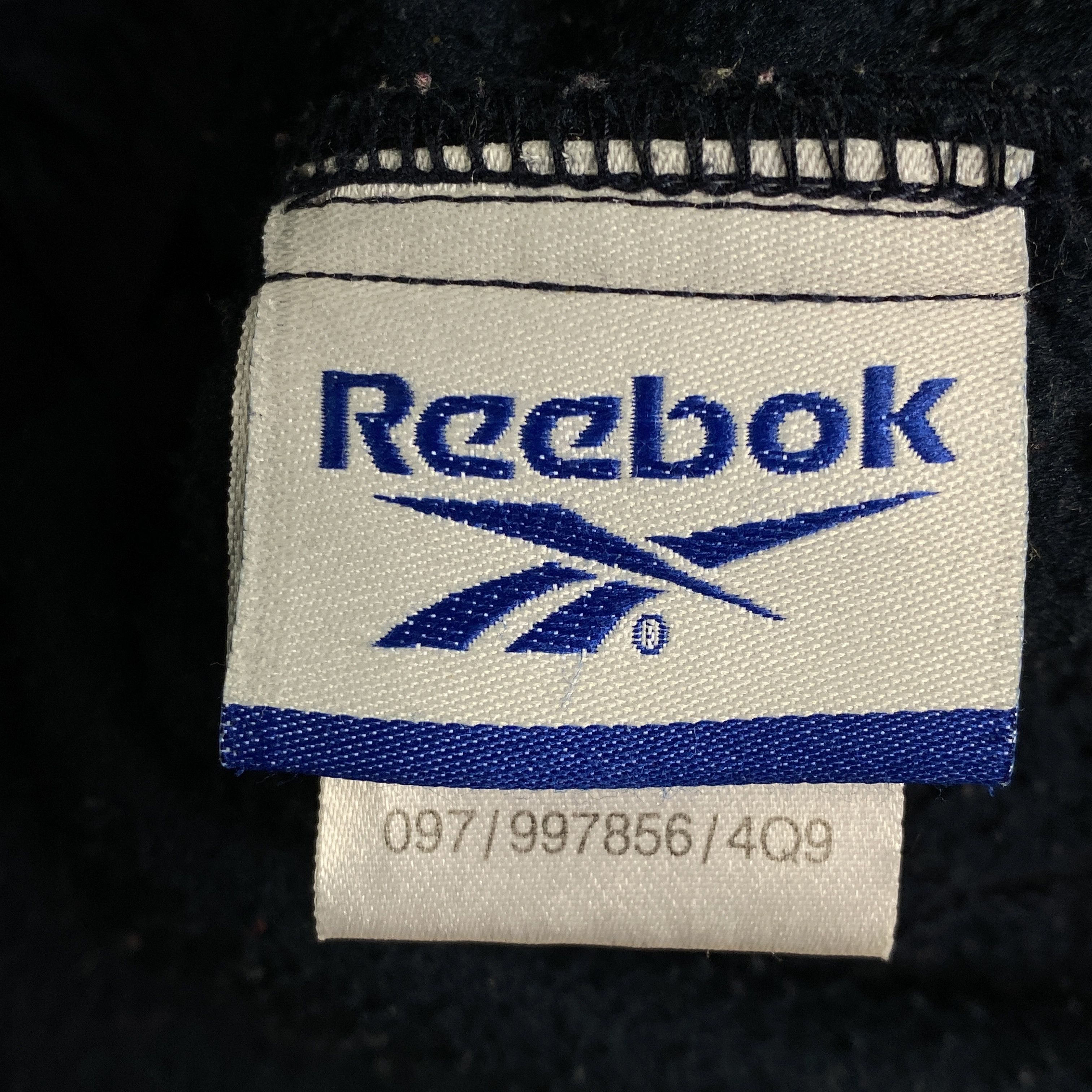 Reebok × Vintage Mens Reebok Vintage Vest Size S Size US S / EU 44-46 / 1 - 7 Thumbnail