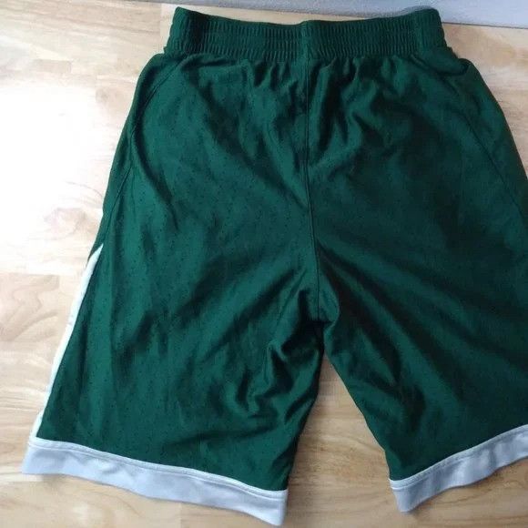 Vintage Nike Hawaii Rainbow Warriors Basketball Shorts
