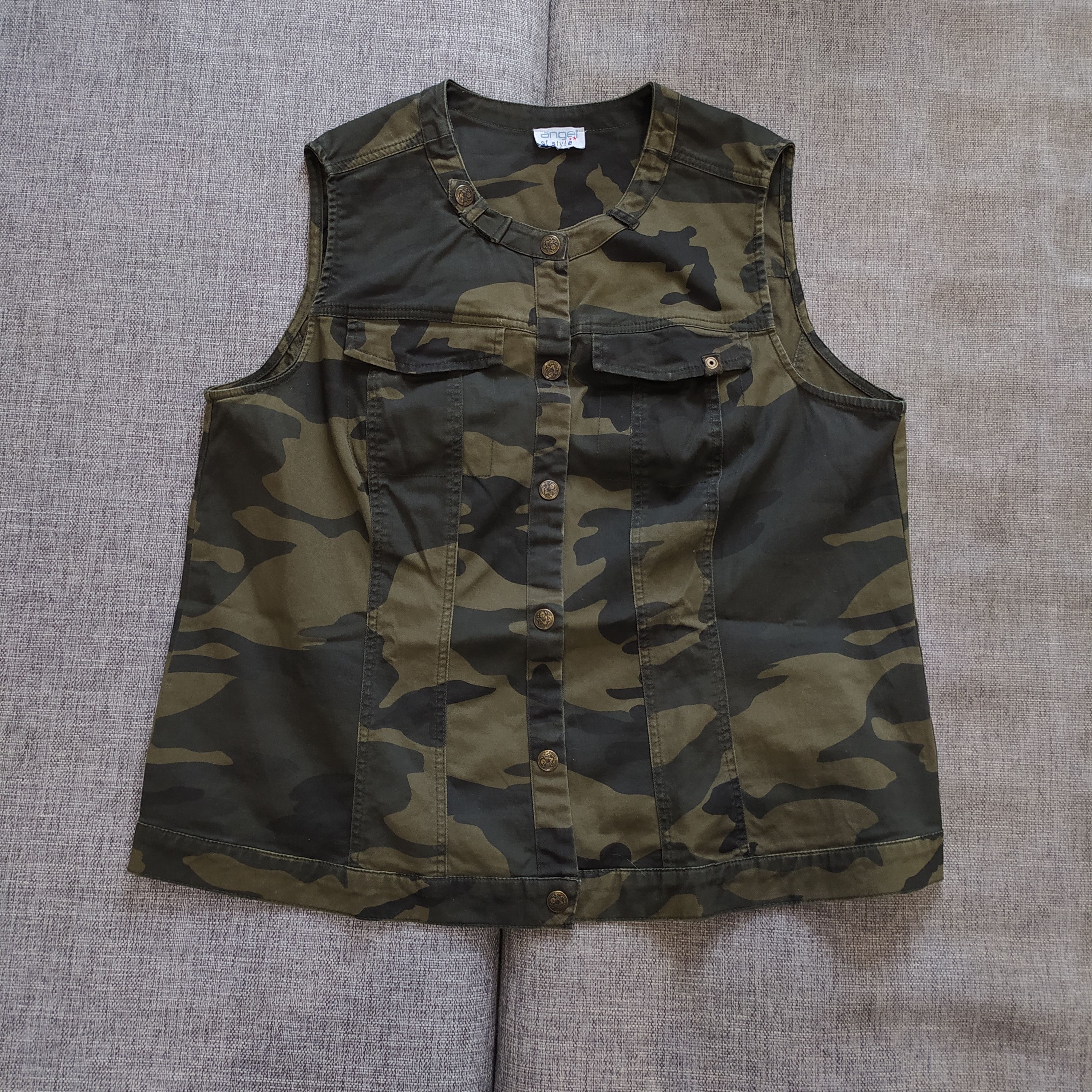 Vintage Vintage Y2K Camo Crewneck Military Sleeveless Vest Size US L / EU 52-54 / 3 - 1 Thumbnail