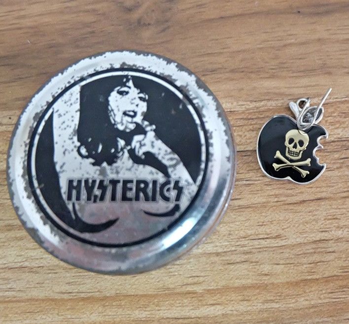 Hysteric Glamour Skull Apple | Grailed