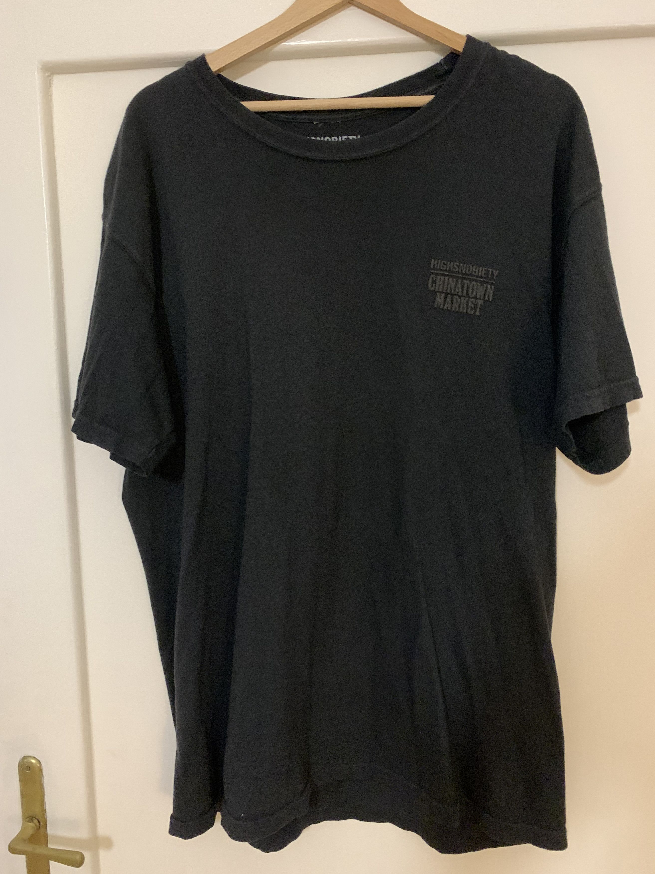 Highsnobiety Highsnobiety x Chinatown Market logo t-shirt Size US M / EU 48-50 / 2 - 4 Thumbnail