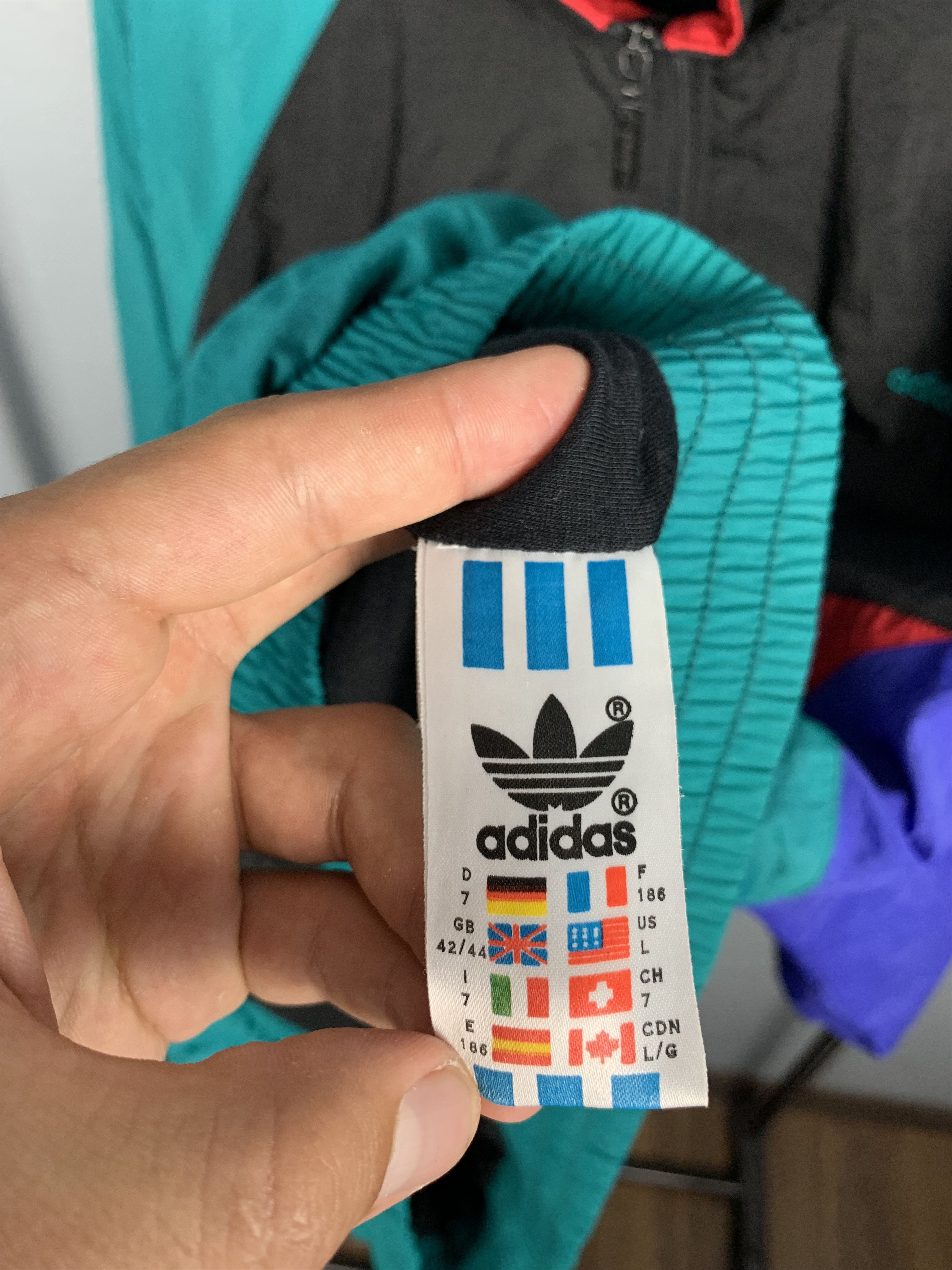 Adidas Adidas Vintage Mens Nylon Track Top Jacket Size US L / EU 52-54 / 3 - 4 Thumbnail