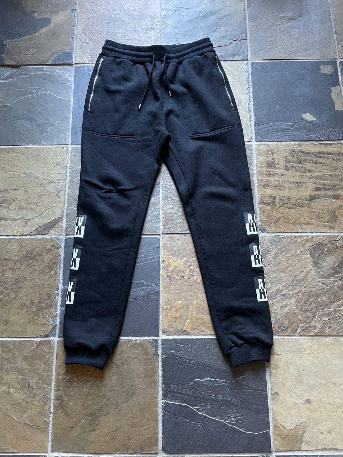 1017 ALYX 9SM Alyx Color Block Logo Sweatpants Size US 32 / EU 48 - 2 Thumbnail