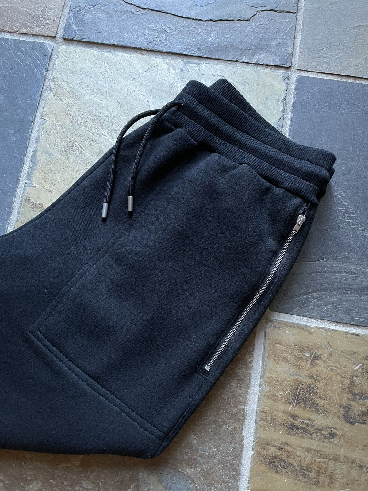 1017 ALYX 9SM Alyx Color Block Logo Sweatpants Size US 32 / EU 48 - 3 Thumbnail