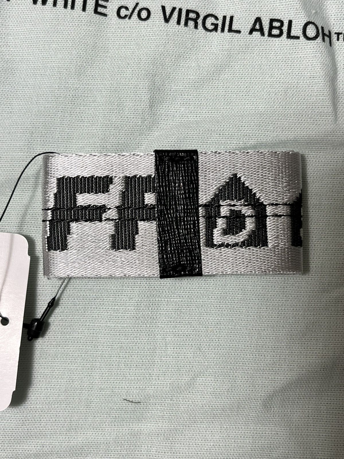 Dover Street Market × Off-White Off-White x DSM Card Holder White | Grailed