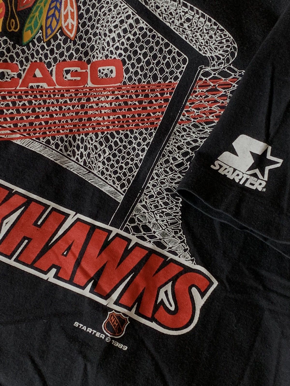 NHL × Starter × Vintage 1989 Starter Chicago Blackhawks vintage print rare t-shirt Size US XL / EU 56 / 4 - 5 Thumbnail