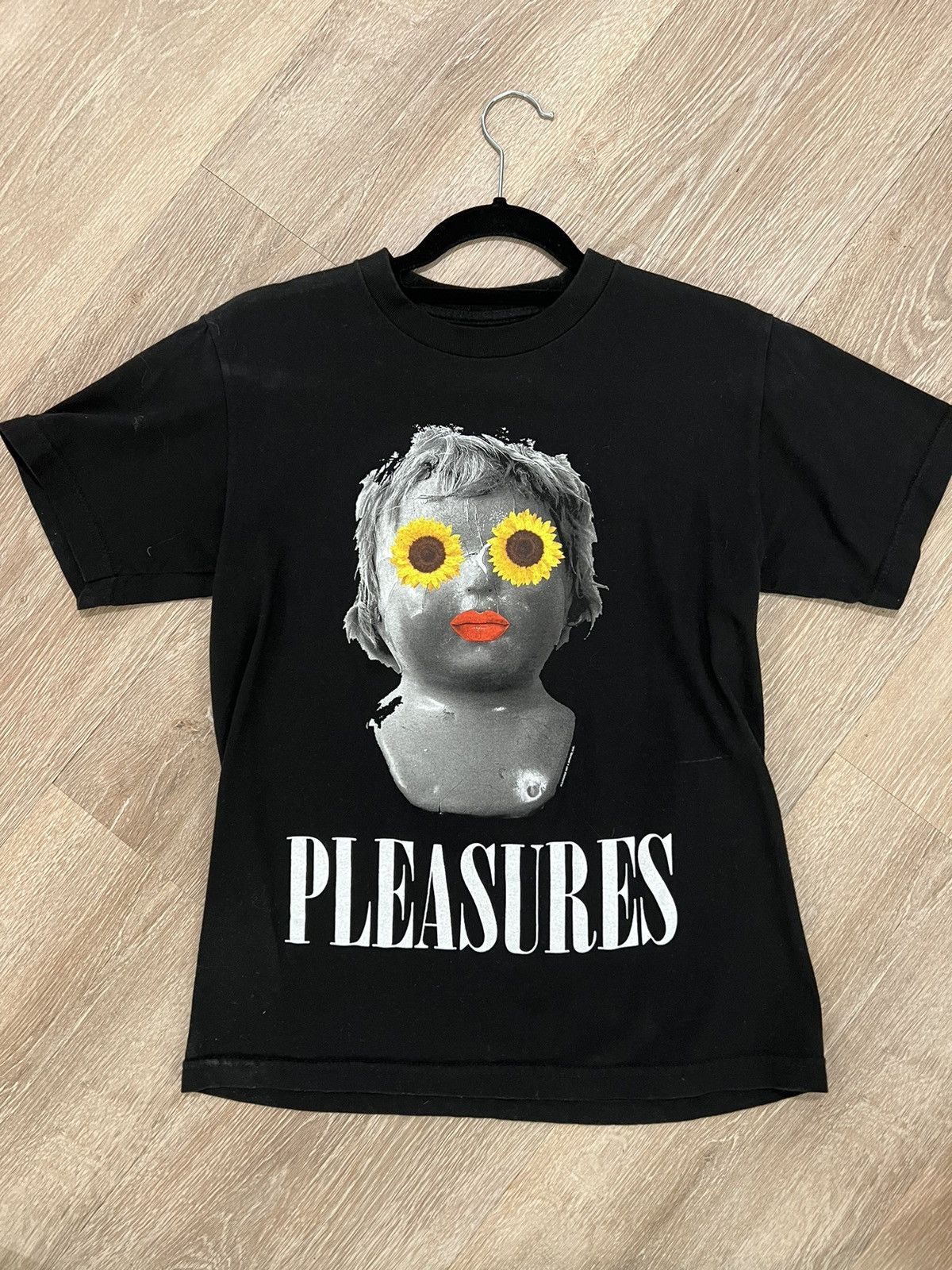 Pleasures Pleasures T Shirt Size US S / EU 44-46 / 1 - 1 Thumbnail