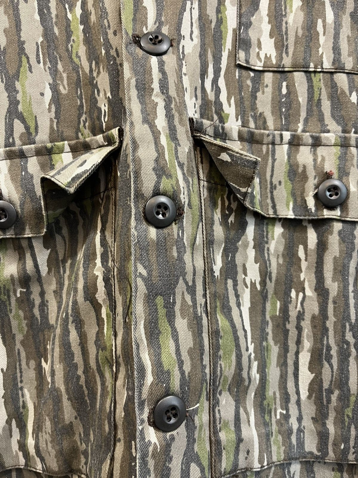 Vintage Vintage REAL TREE Camo Print Light Jacket Military Overshirt Size US L / EU 52-54 / 3 - 9 Thumbnail