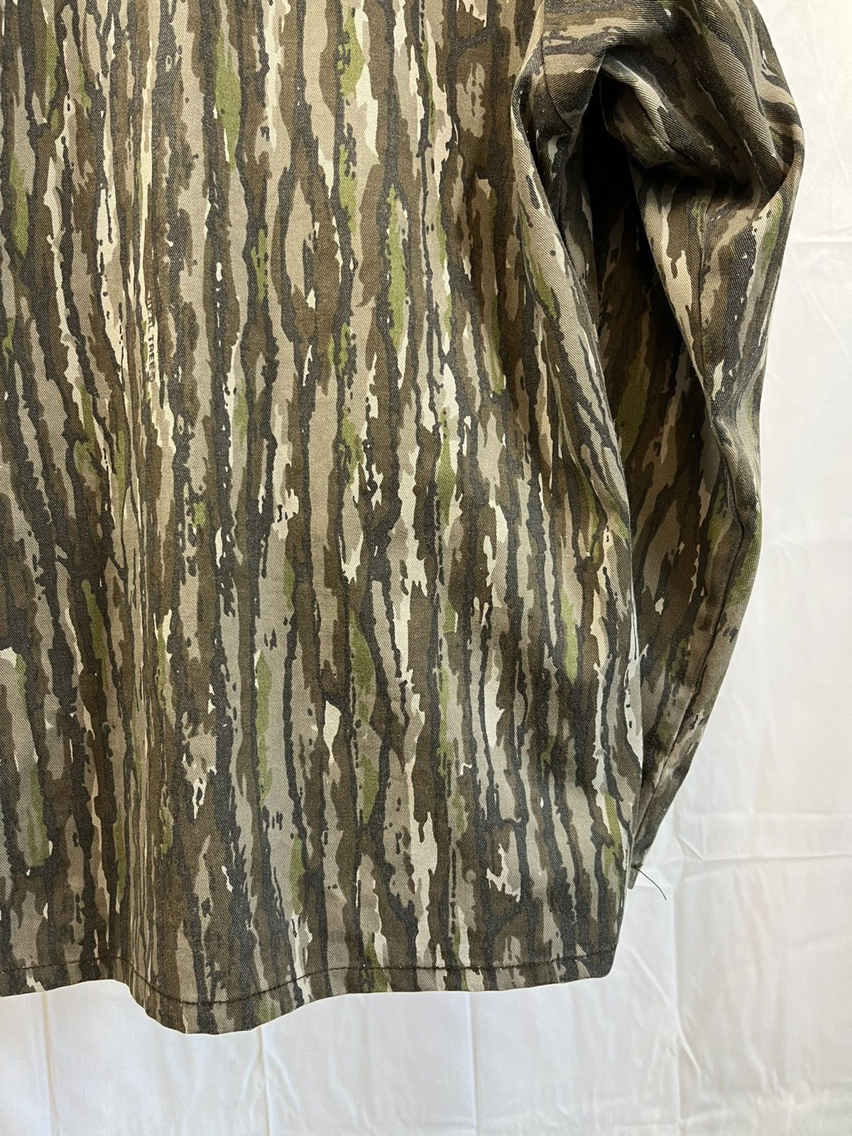 Vintage Vintage REAL TREE Camo Print Light Jacket Military Overshirt Size US L / EU 52-54 / 3 - 14 Thumbnail