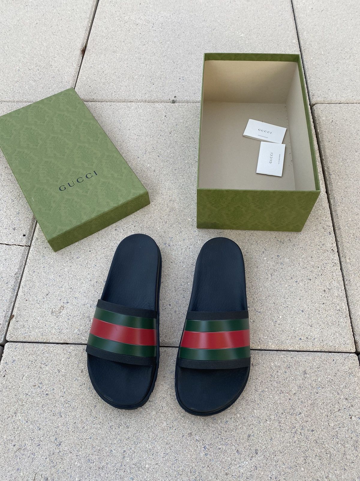 Gucci Tractor grip gucci slides classic colorway | Grailed