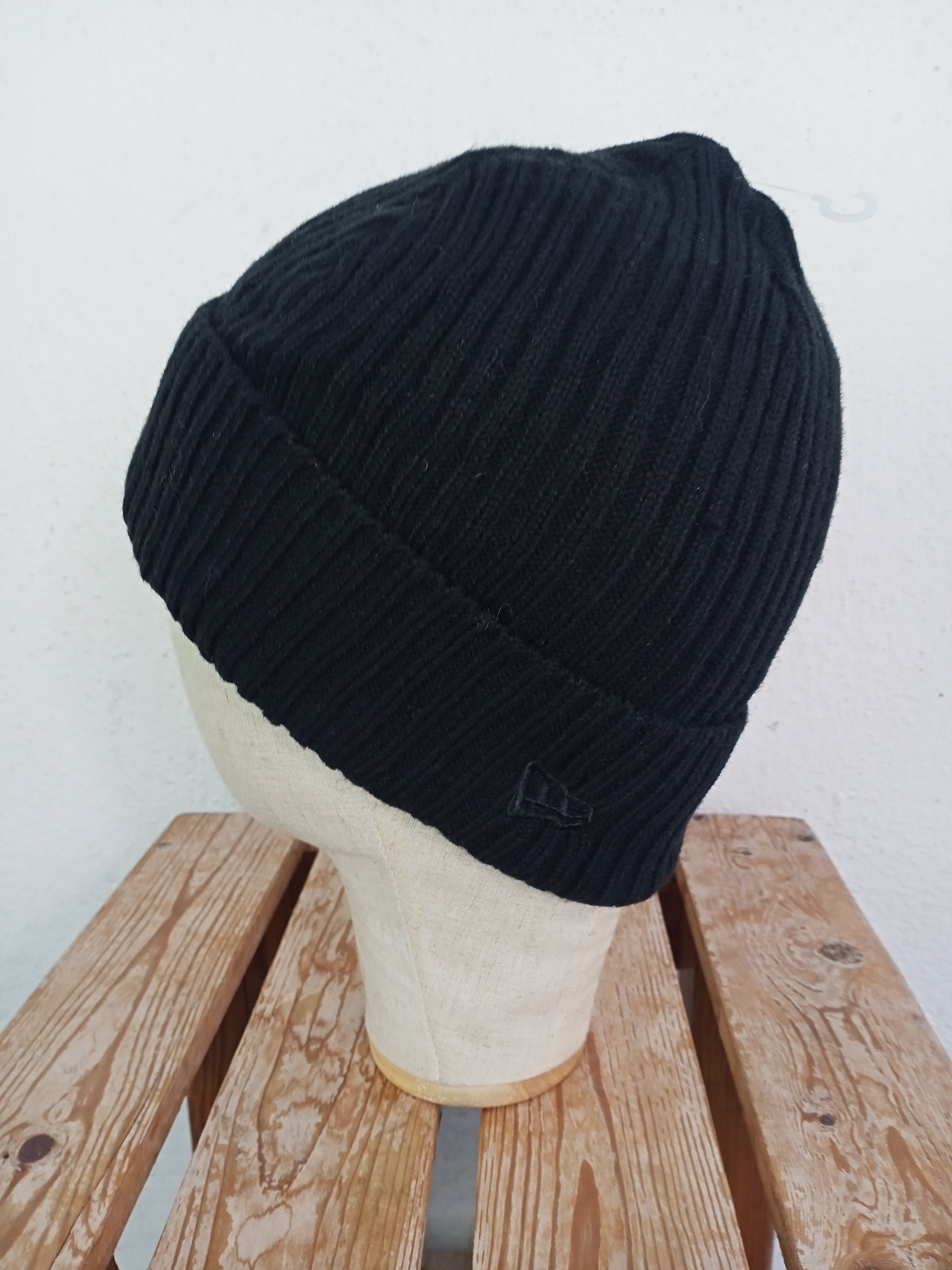 New Era New Era Military Knit Baysta Black Beanie hat Size ONE SIZE - 4 Thumbnail
