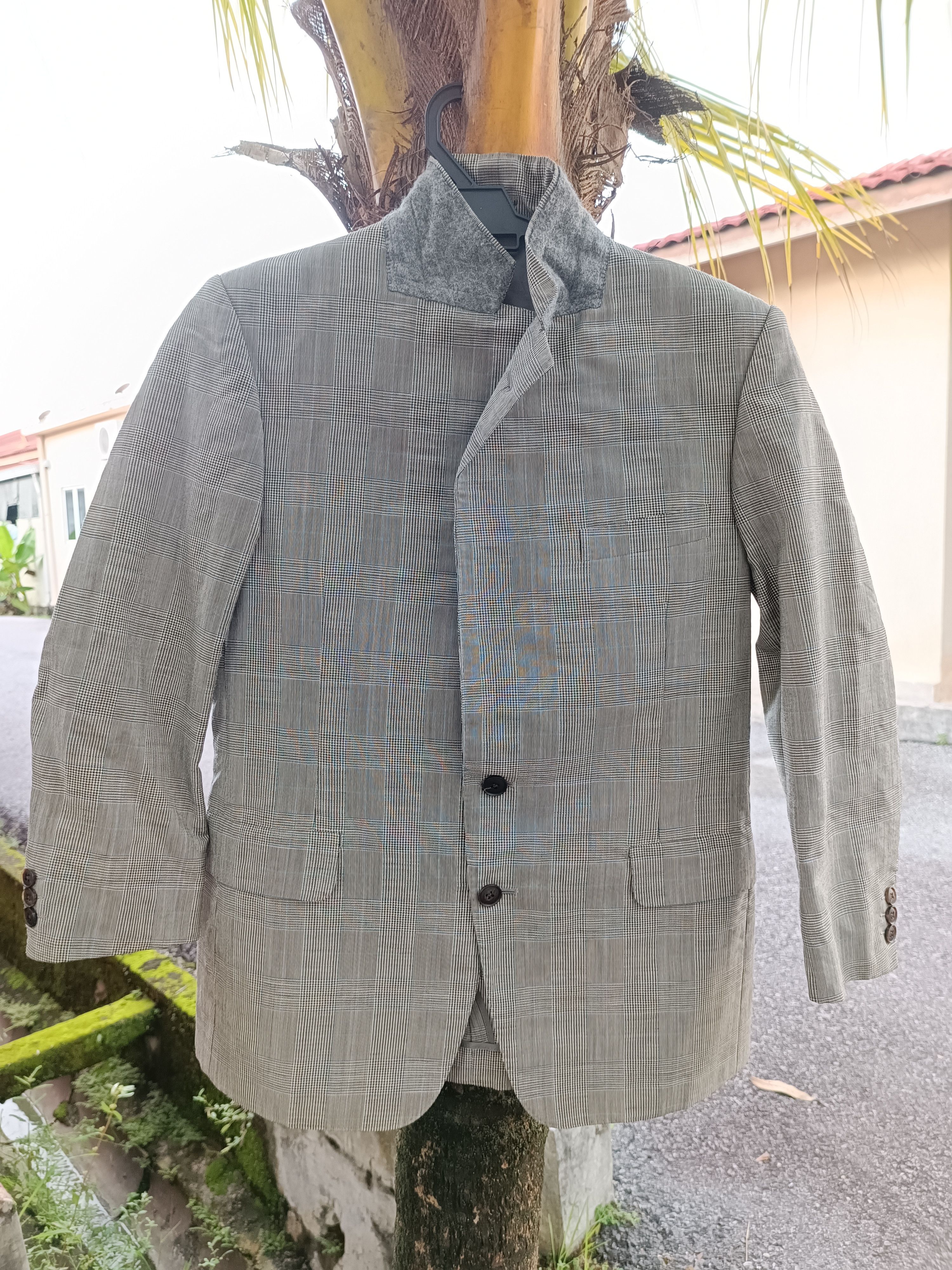 BURBERRY'S WOOL & MOHAIR COAT