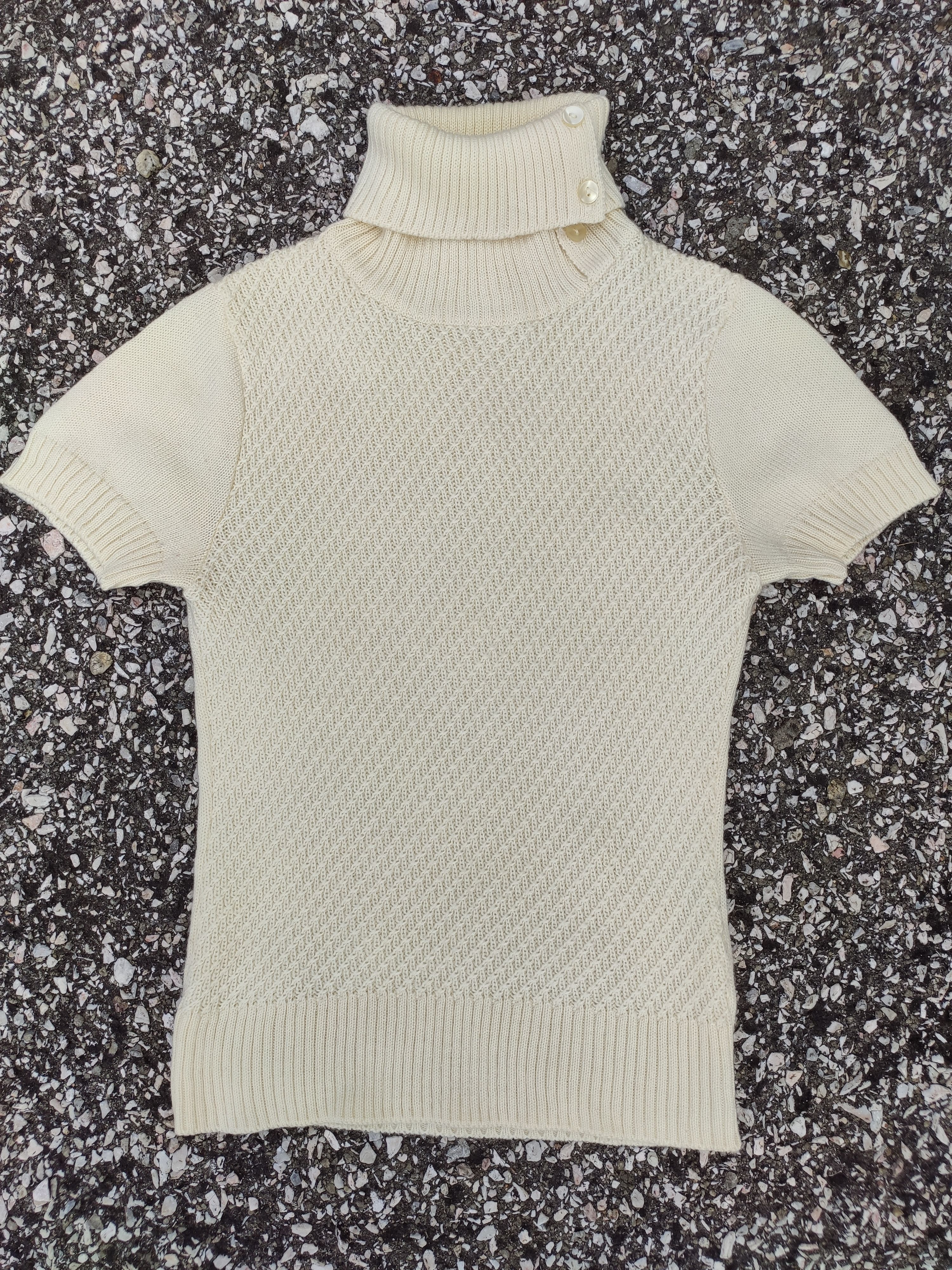Japanese Brand 22 OCTOBRE Turtle Neck Short Sleeve Knit Size S / US 4 / IT 40 - 2 Thumbnail