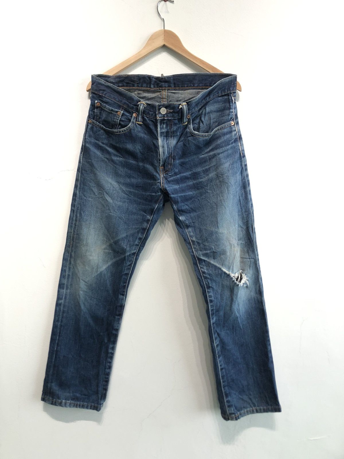 Levi's Vintage Levis 502 Distressed Denim Jeans Size US 32 / EU 48 - 1 Thumbnail