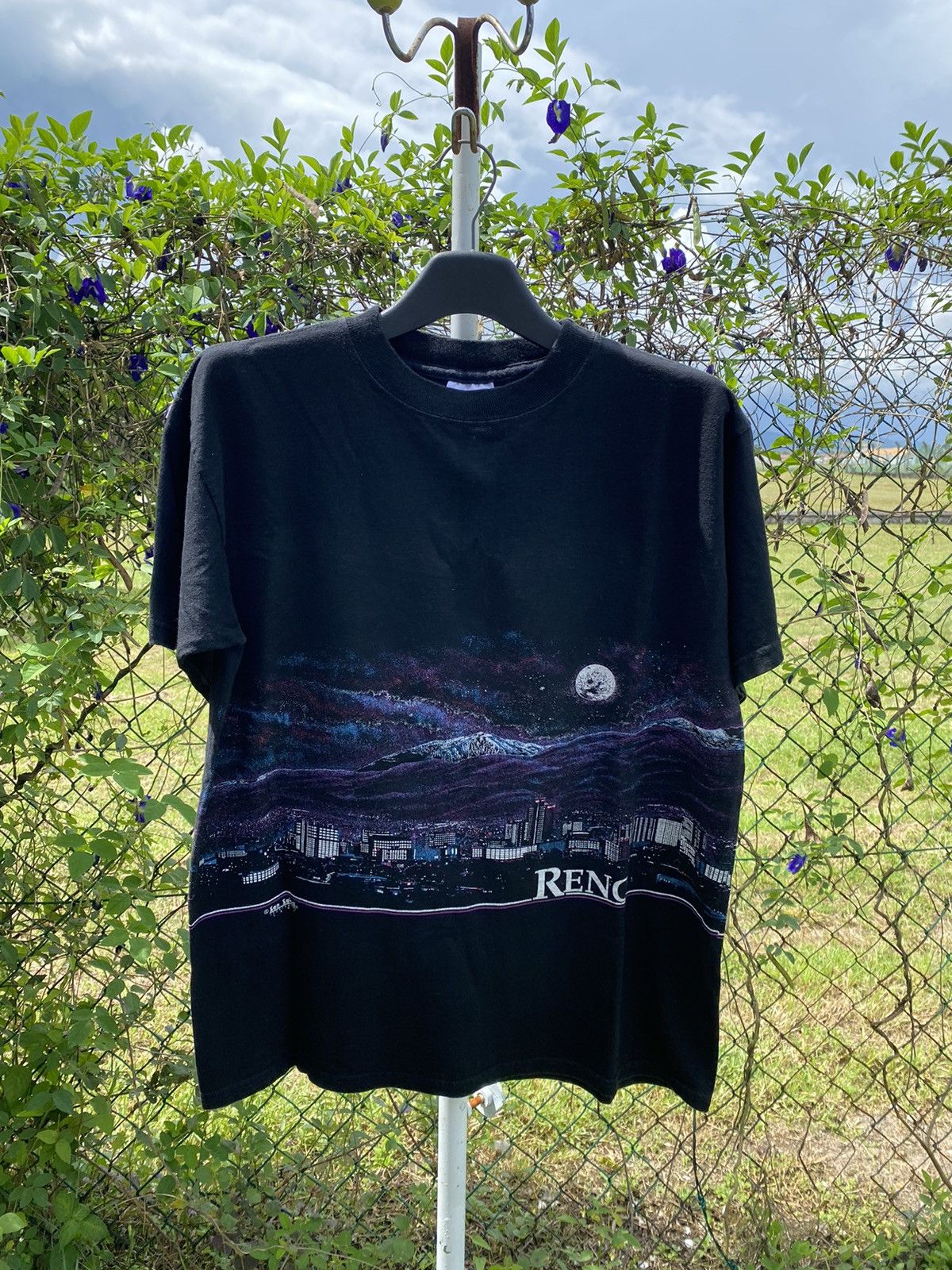 Other Vintage RENO City Graphic T-shirt Size US M / EU 48-50 / 2 - 1 Thumbnail