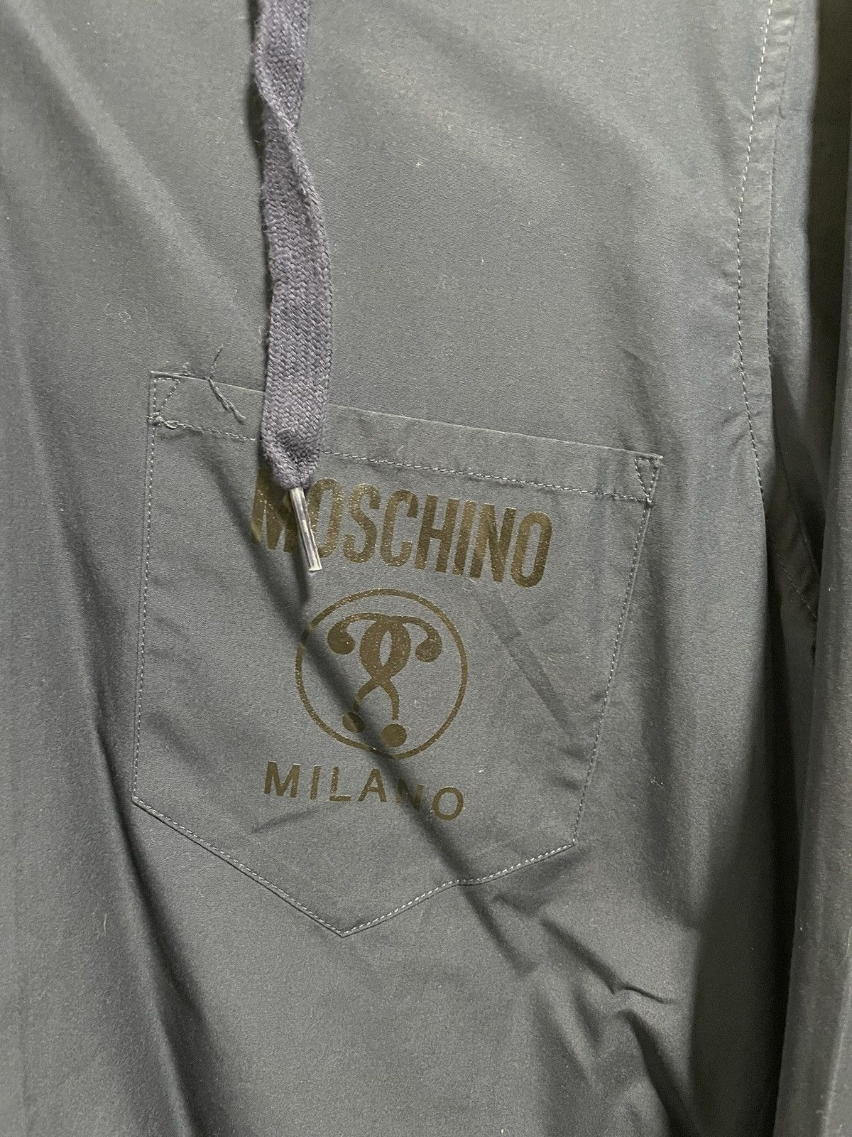 Moschino Moschino Hooded Button Down Navy Shirt Size L Size US L / EU 52-54 / 3 - 3 Thumbnail