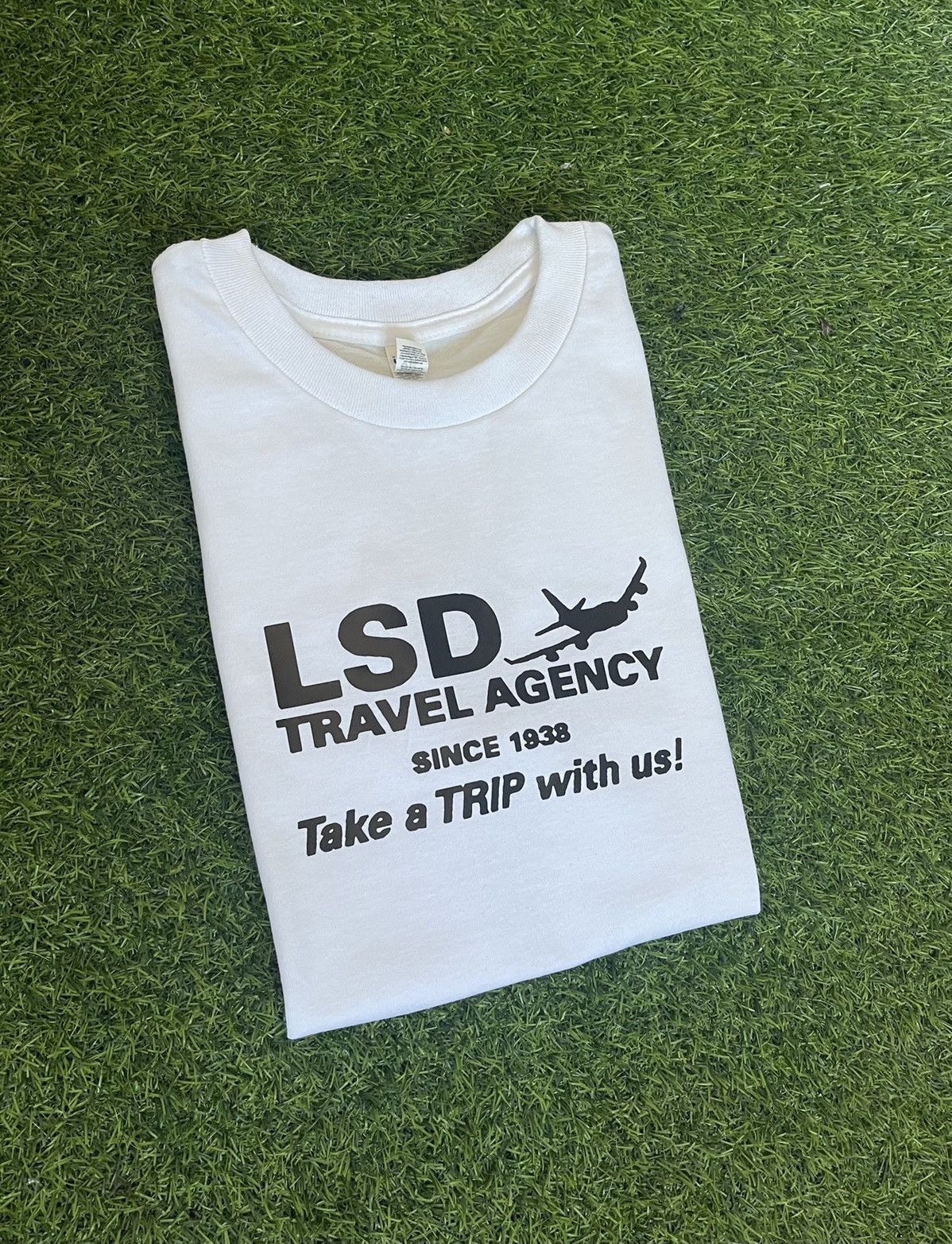 Vintage “LSD” TAKE A TRIP TRAVEL AGENCY RARE TEE Size US L / EU 52-54 / 3 - 1 Preview