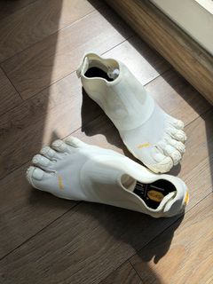 Suicoke SUICOKE X MIDORIKAWA VIBRAM FIVE FINGERS | Grailed