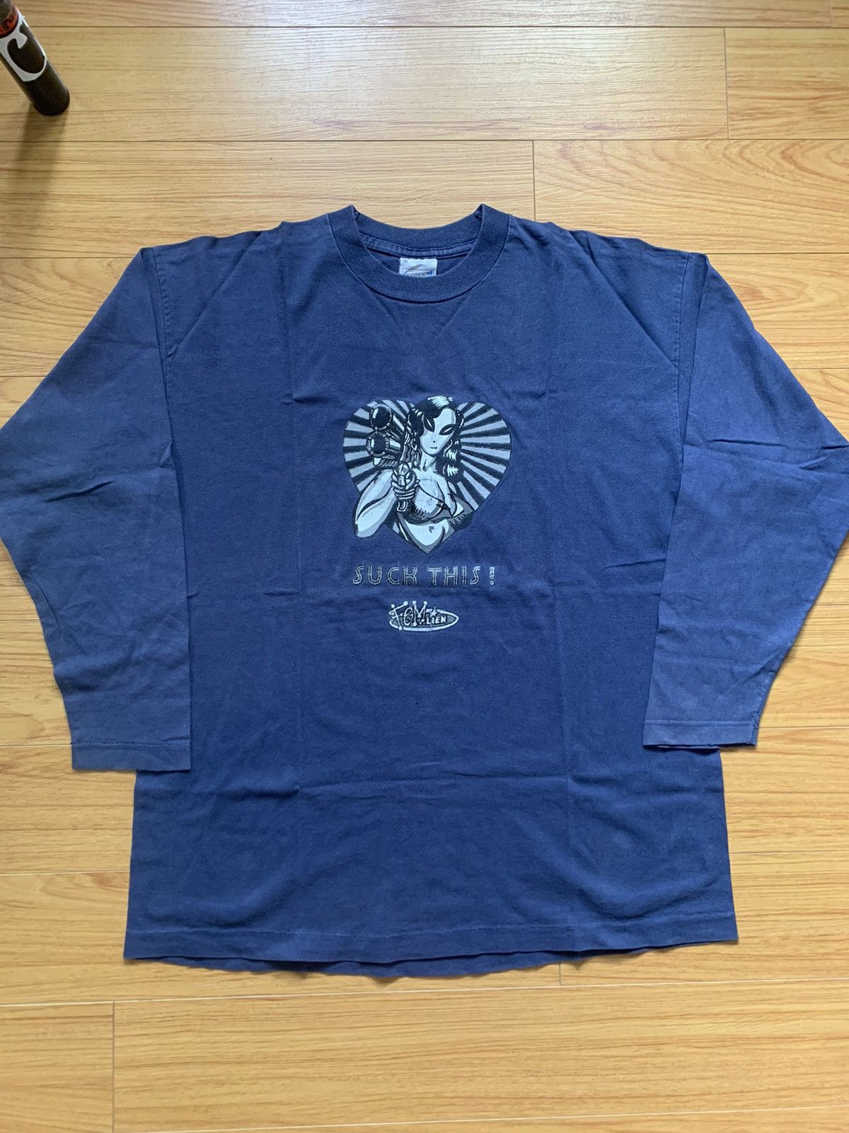 Vintage Vintage alien pornstar “suck this” screen stars shirt Size US XL / EU 56 / 4 - 1 Thumbnail