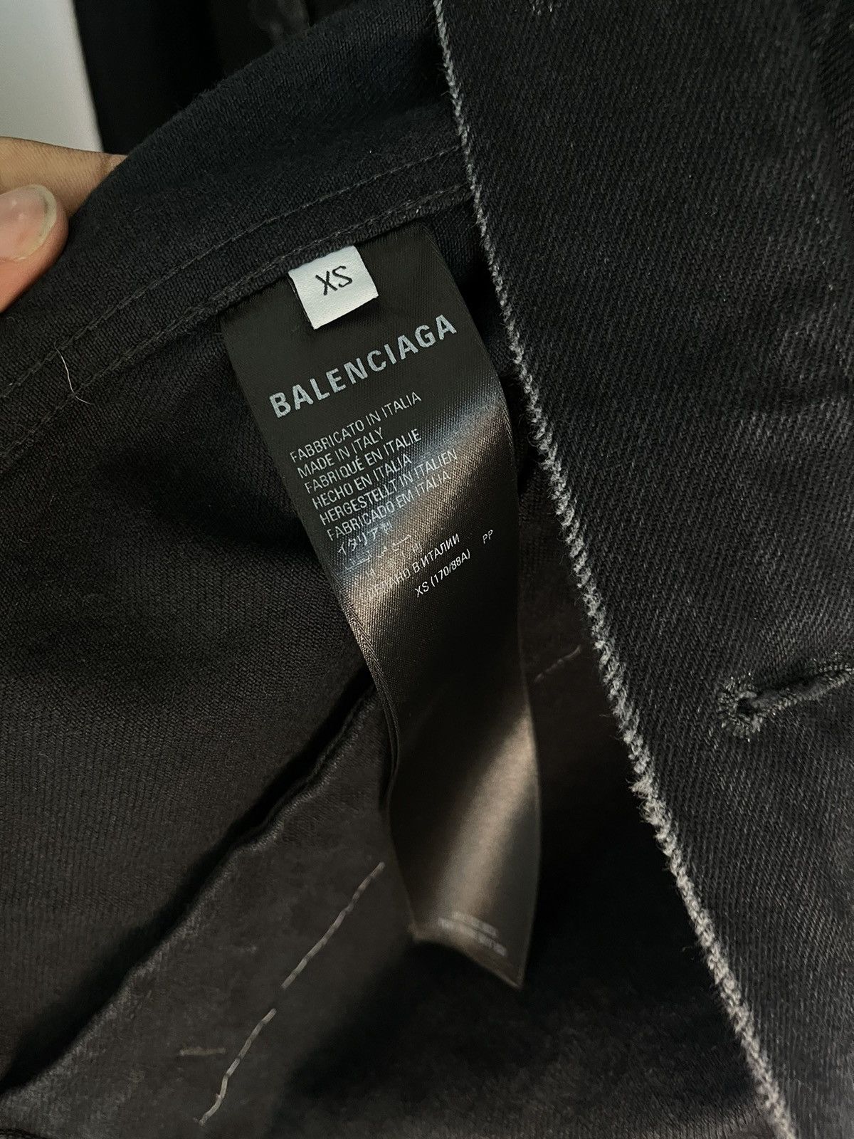 Balenciaga Balenciaga Denim Jacket - Thrashed Big Print Size US XS / EU 42 / 0 - 10 Thumbnail