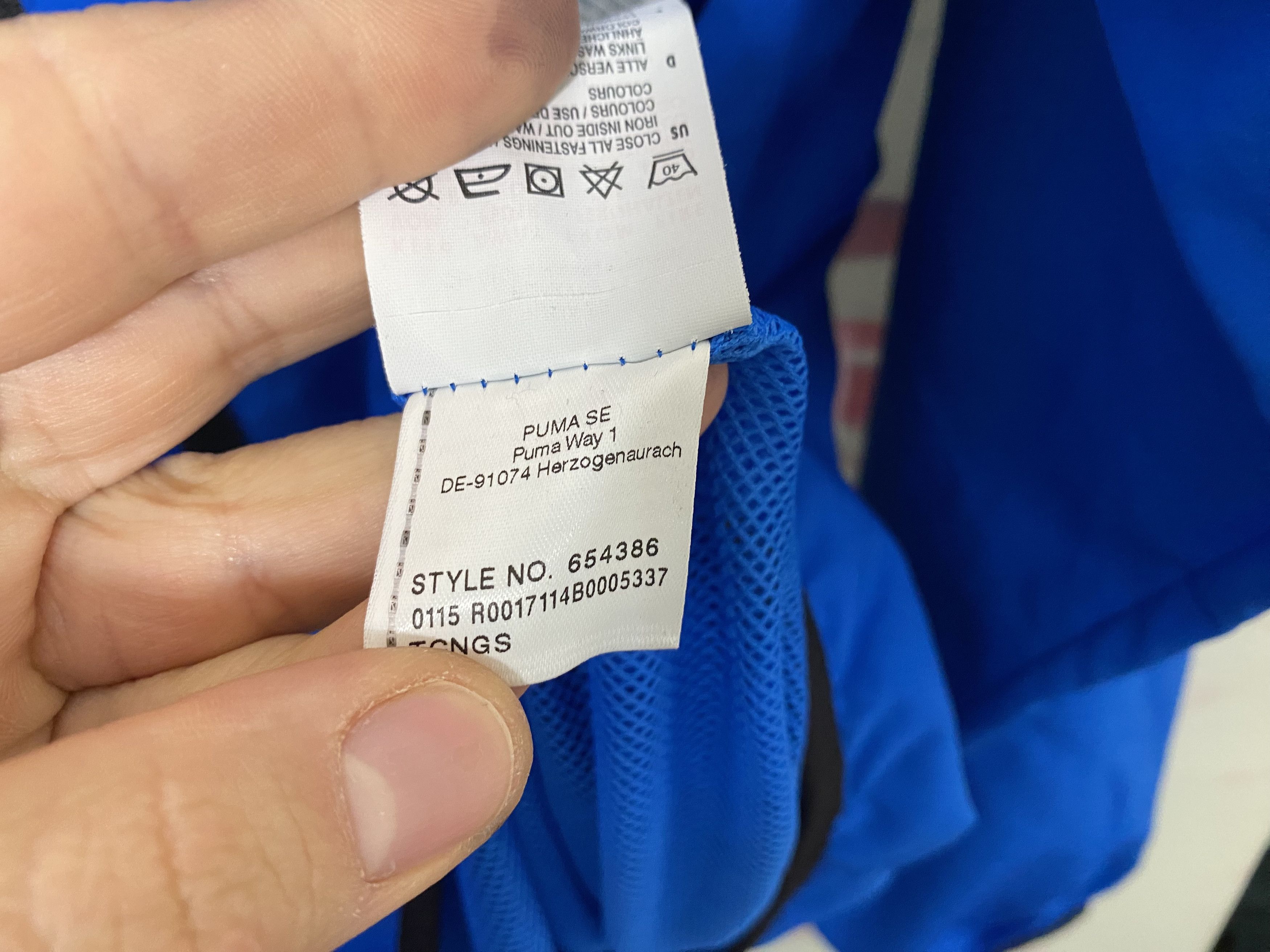 Puma × UEFA GLASGOW RANGERS 2015 TRACK TOP JACKET FOOTBALL SOCCER Size US XL / EU 56 / 4 - 8 Thumbnail