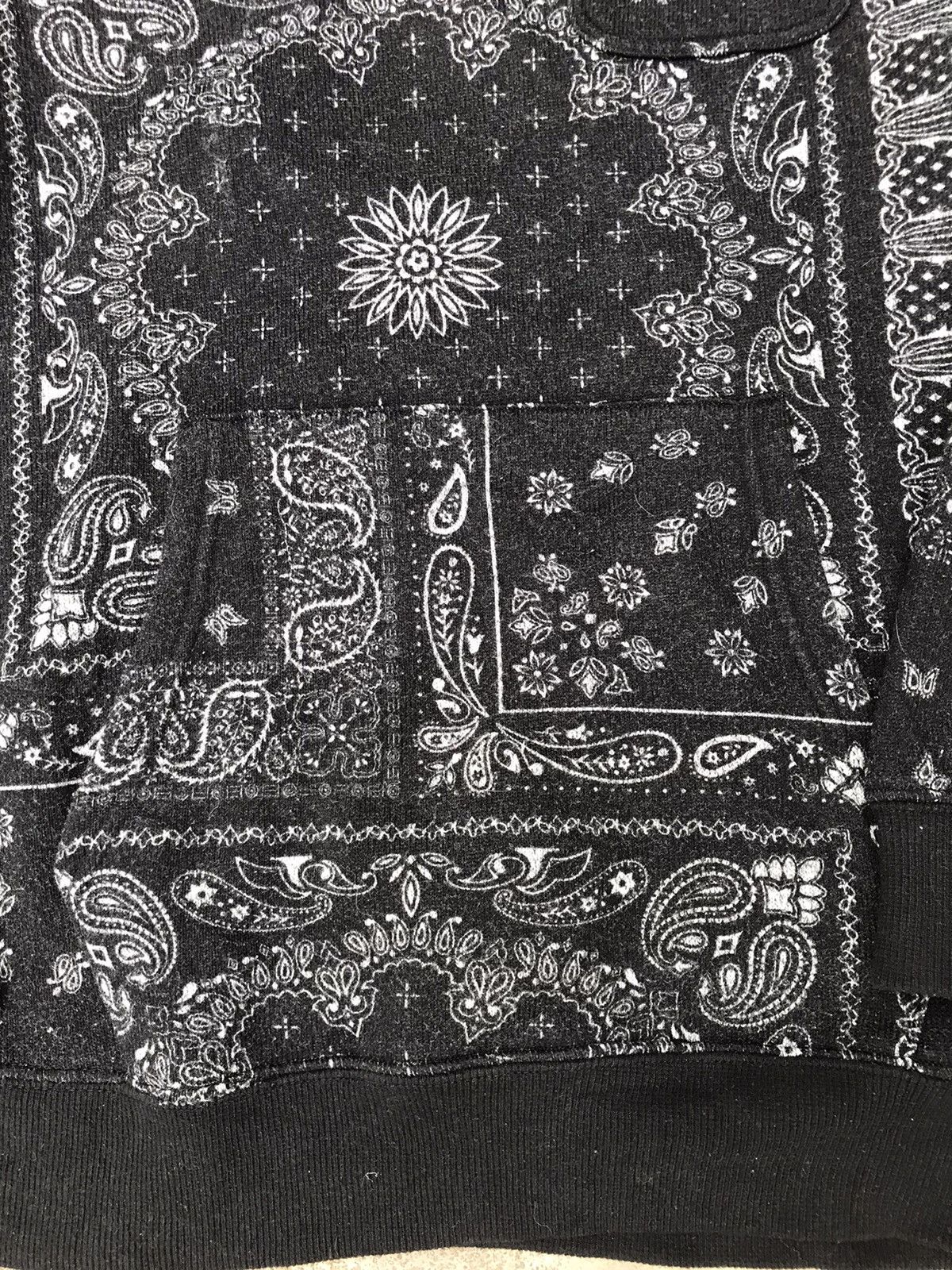 Japanese Brand × Vintage Very rare inspired KAPITAL PAISLEY DESIGN HOODIE SWEATSHIRT Size US L / EU 52-54 / 3 - 5 Thumbnail
