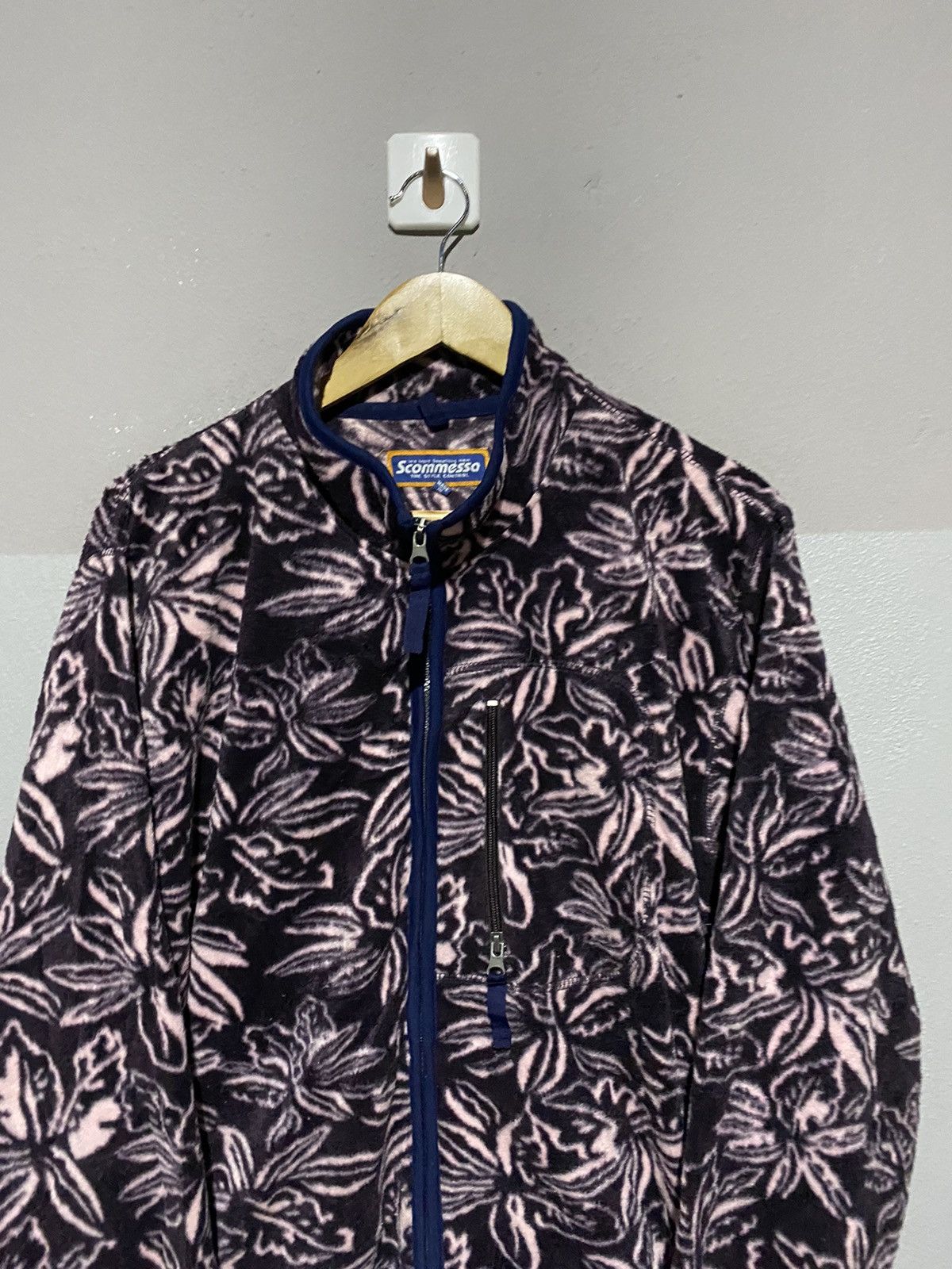 Japanese Brand 🔥SALE🔥SCOMMESSA FLEECE FLOWER MOTIFS Size US L / EU 52-54 / 3 - 5 Thumbnail