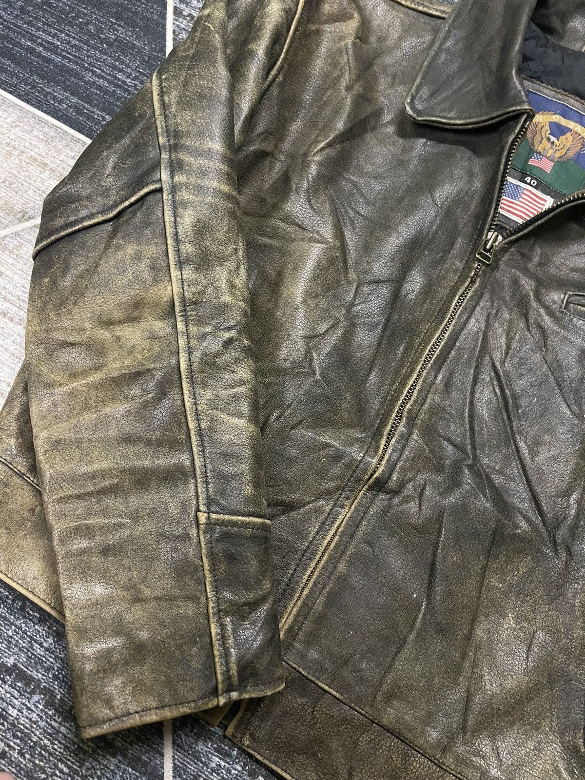 Genuine Leather VINTAGE GIN UR BAN GENUINE LEATHER JACKET Size US M / EU 48-50 / 2 - 7 Thumbnail