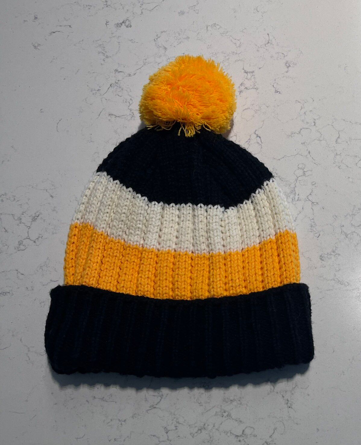 Vintage Boston Bruins Beanie Size ONE SIZE - 2 Preview