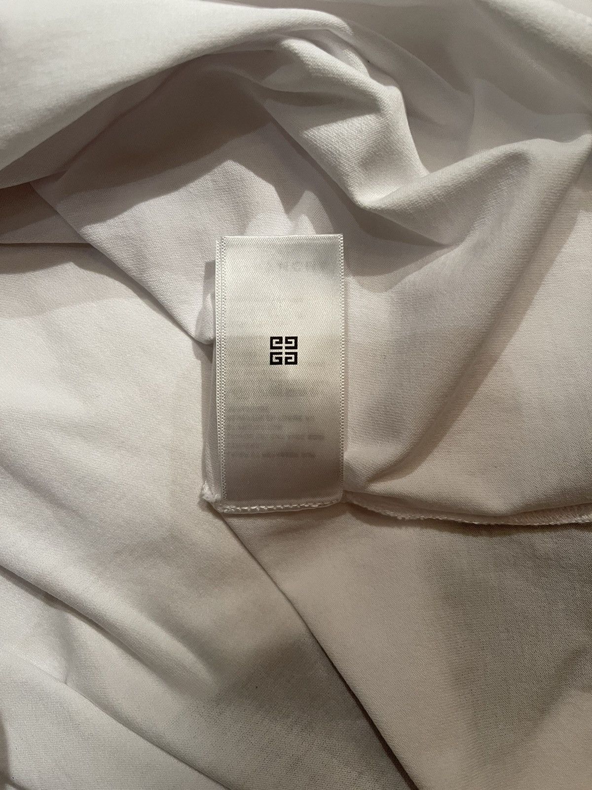 Givenchy Givenchy Oversized white ‘chain-link’ graphic T-shirt Size US S / EU 44-46 / 1 - 6 Thumbnail
