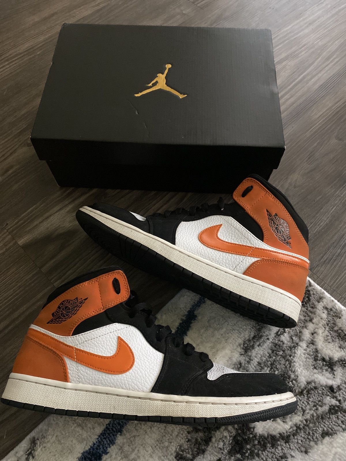 Jordan Brand Jordan 1 Shattered backboard Size US 11 / EU 44 - 4 Thumbnail