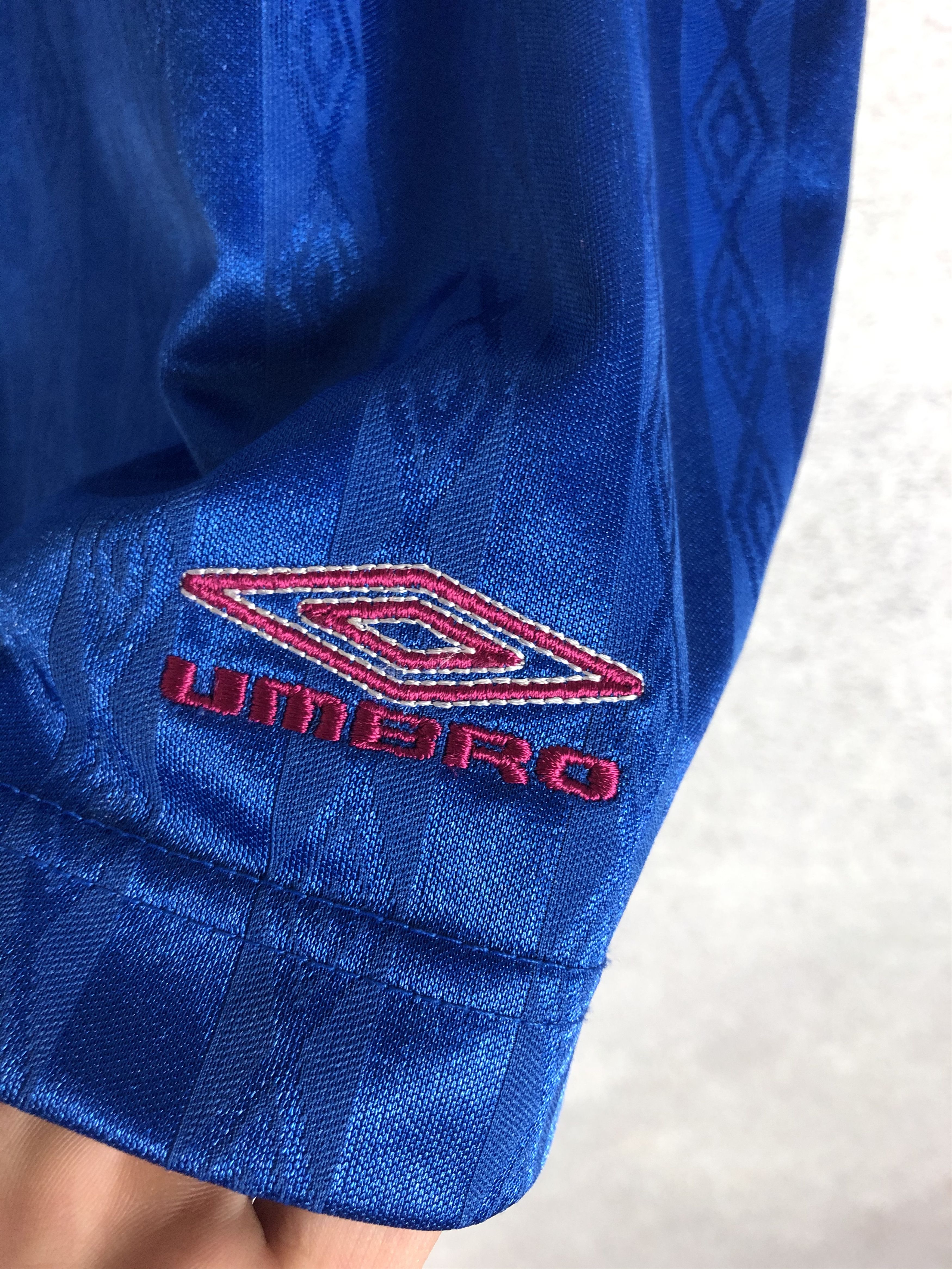 Umbro × Vintage Vintage Umbro Monogram Logo drill Shorts Size US 34 / EU 50 - 3 Thumbnail