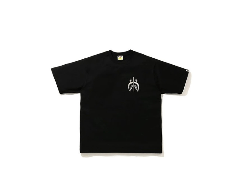 Bape SALE🔥 BAPE Aurora Shark Relaxed Tee Black Size US M / EU 48-50 / 2 - 1 Thumbnail