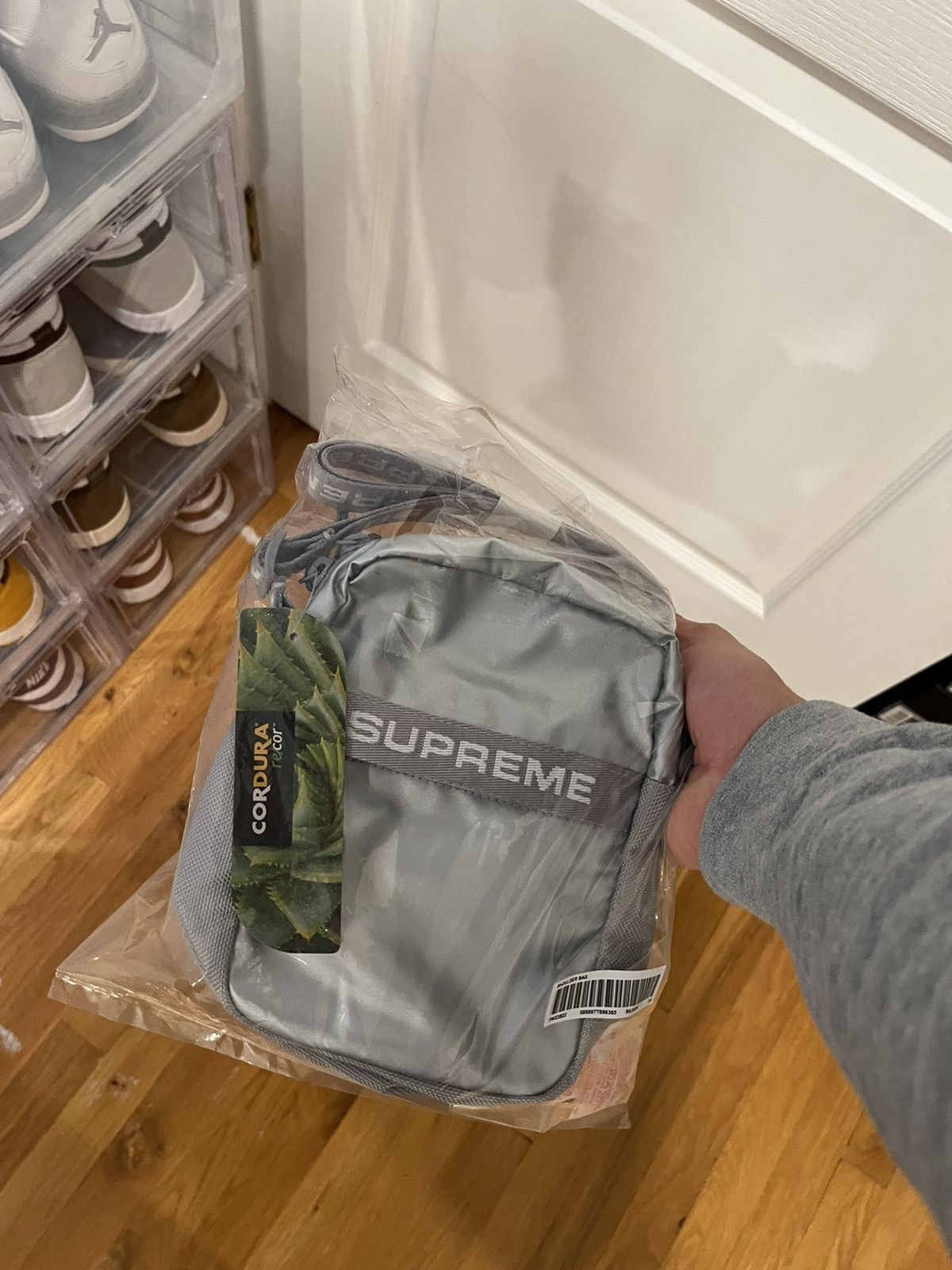 Supreme Supreme Shoulder Bag Silver FW22 Size ONE SIZE - 9 Thumbnail