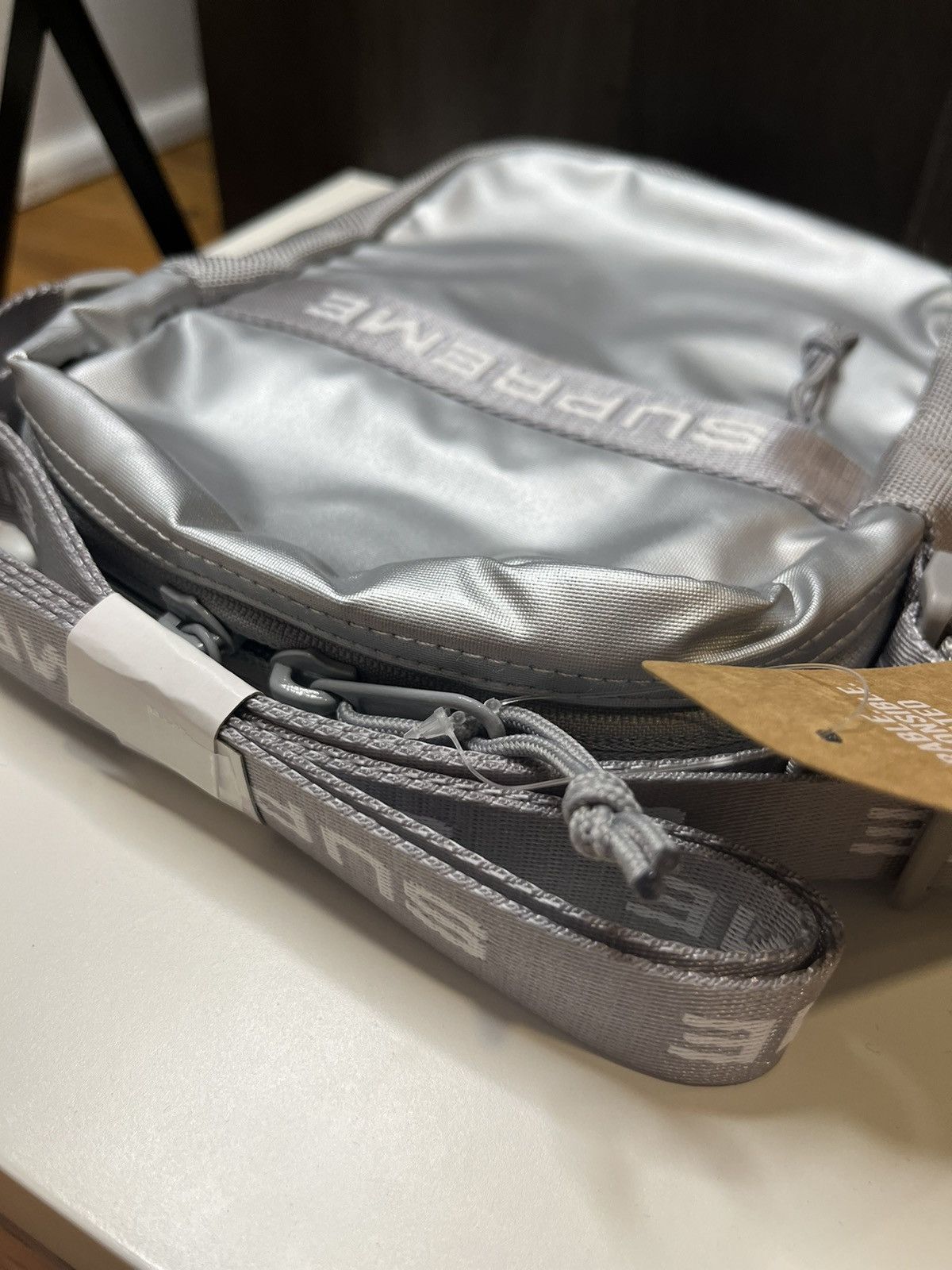 Supreme Supreme Shoulder Bag Silver FW22 Size ONE SIZE - 3 Thumbnail