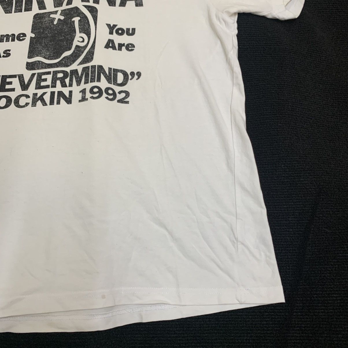 Nirvana Vintage Nirvana Concert Tshirt Bootleg 1992 Size US M / EU 48-50 / 2 - 3 Thumbnail