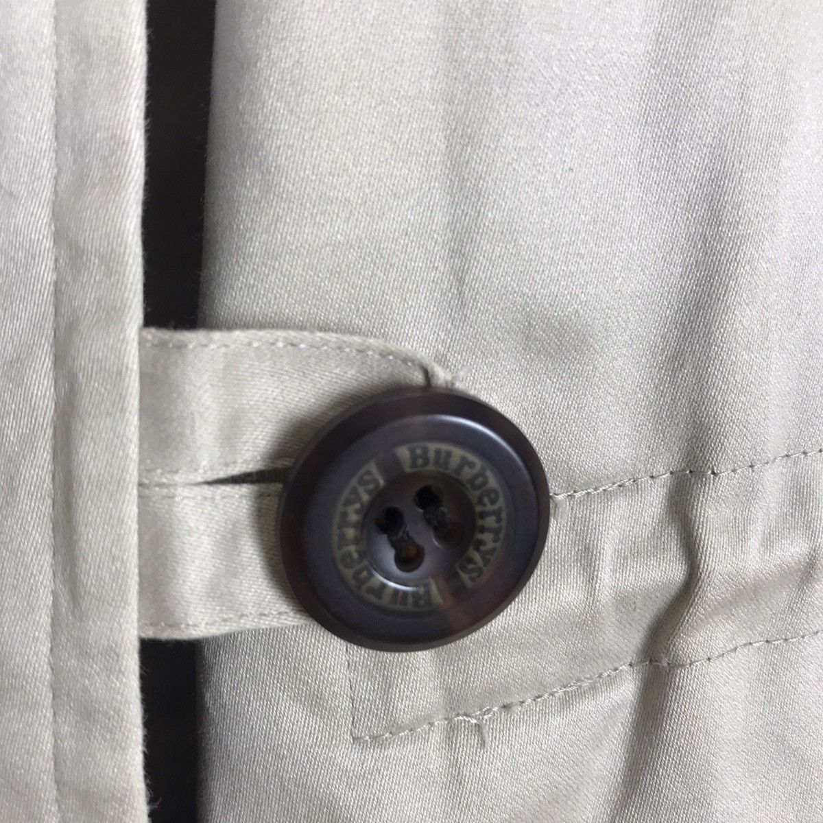 Burberry × Vintage Vintage Burberrys trench coat jacket Size US M / EU 48-50 / 2 - 5 Thumbnail