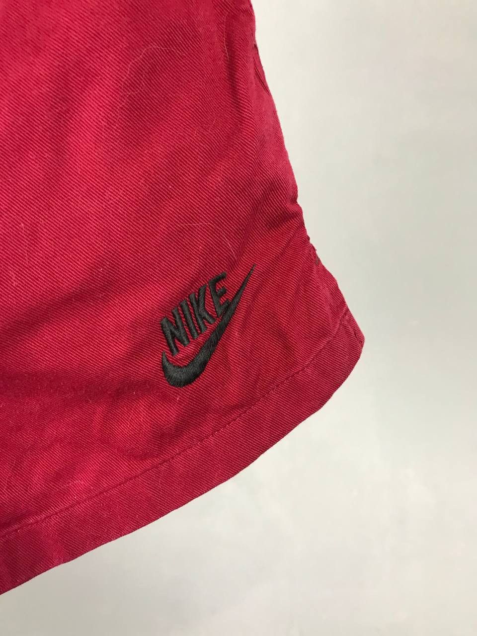 Vintage Nike vintage swoosh streetwear red shorts Size US 32 / EU 48 - 3 Thumbnail