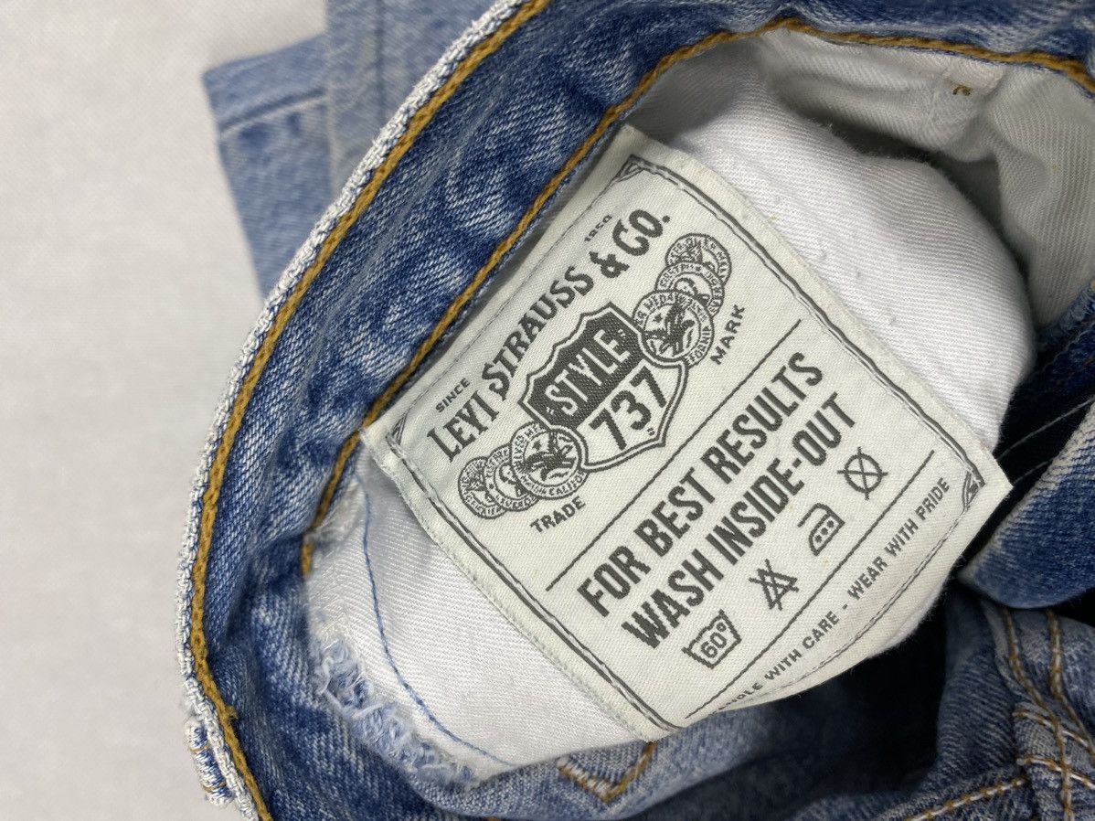 Levi's 90s vintage Levis 737 denim jeans silver tab fits size 30 Size US 33 - 6 Thumbnail