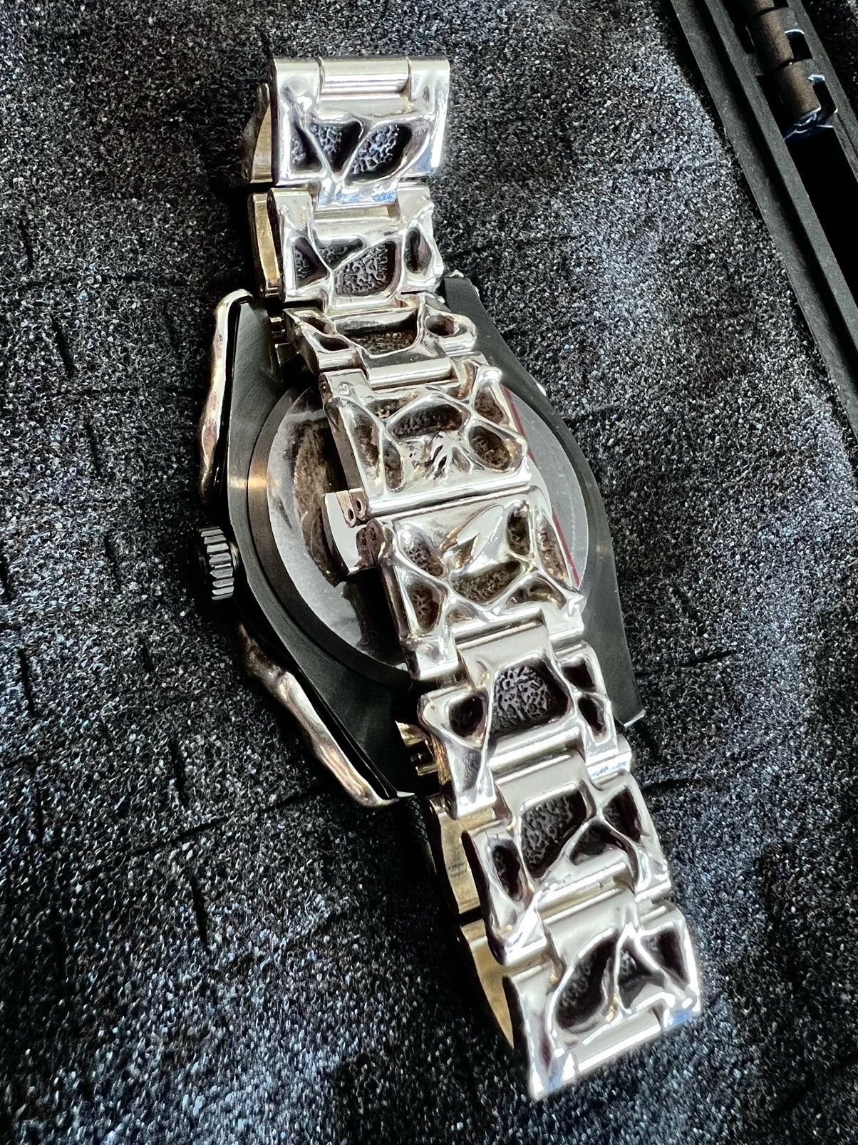 Other Alabaster Industries Sinew Watch in Black Size ONE SIZE - 4 Thumbnail
