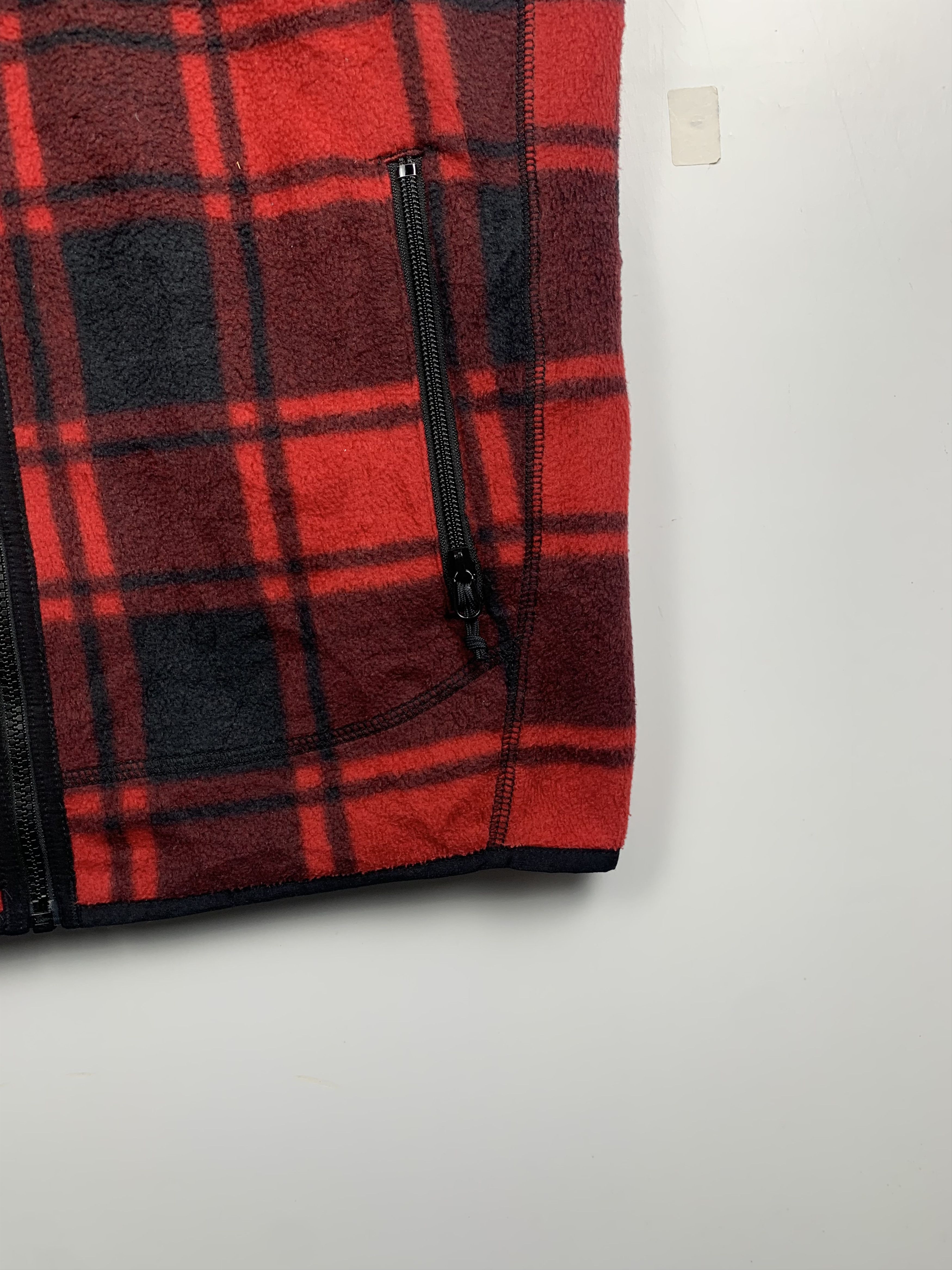 Columbia Vintage Columbia Shadow Plaid Red Vest Jacket J1176 Size US XL / EU 56 / 4 - 4 Thumbnail