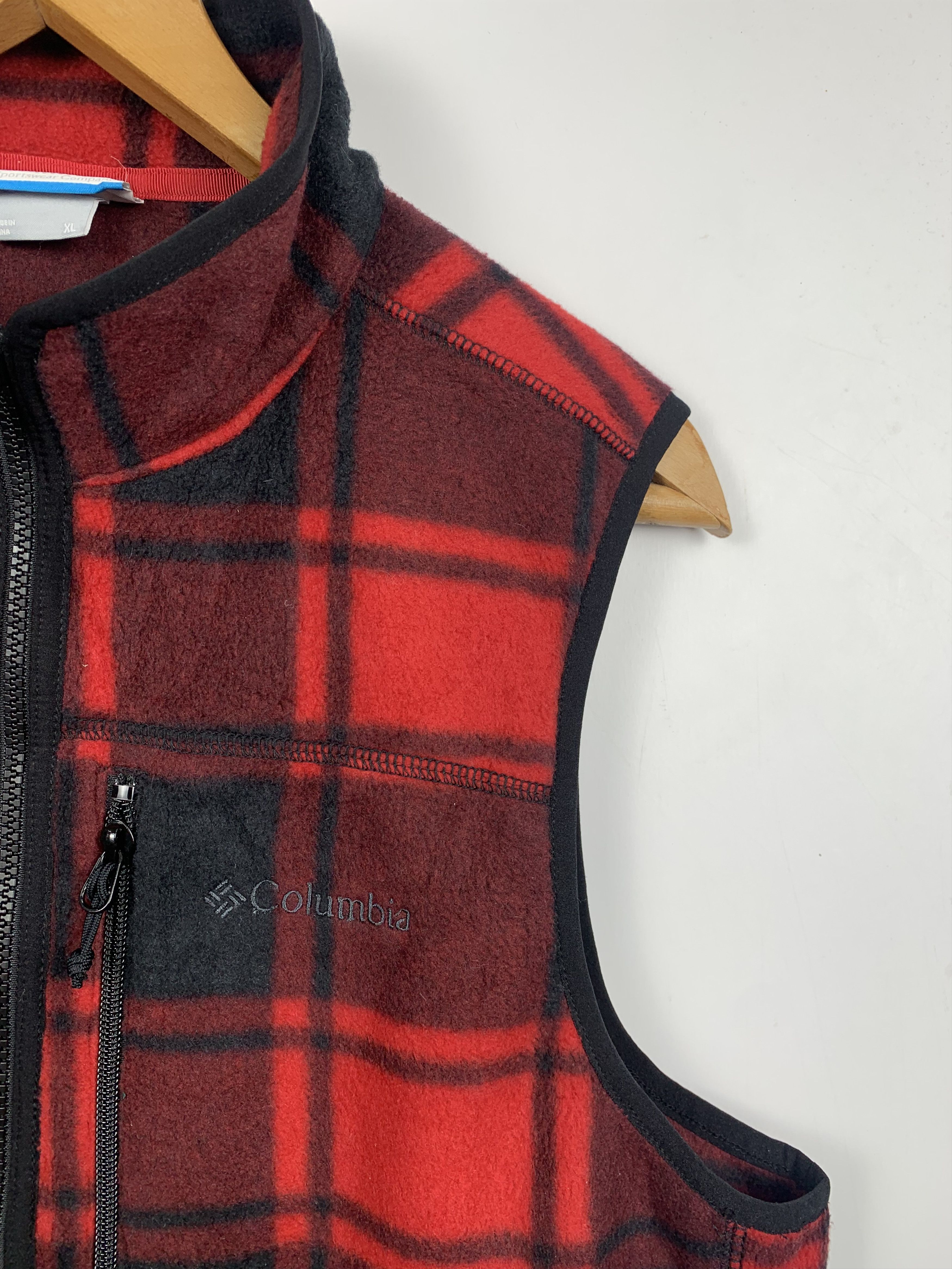 Columbia Vintage Columbia Shadow Plaid Red Vest Jacket J1176 Size US XL / EU 56 / 4 - 5 Thumbnail