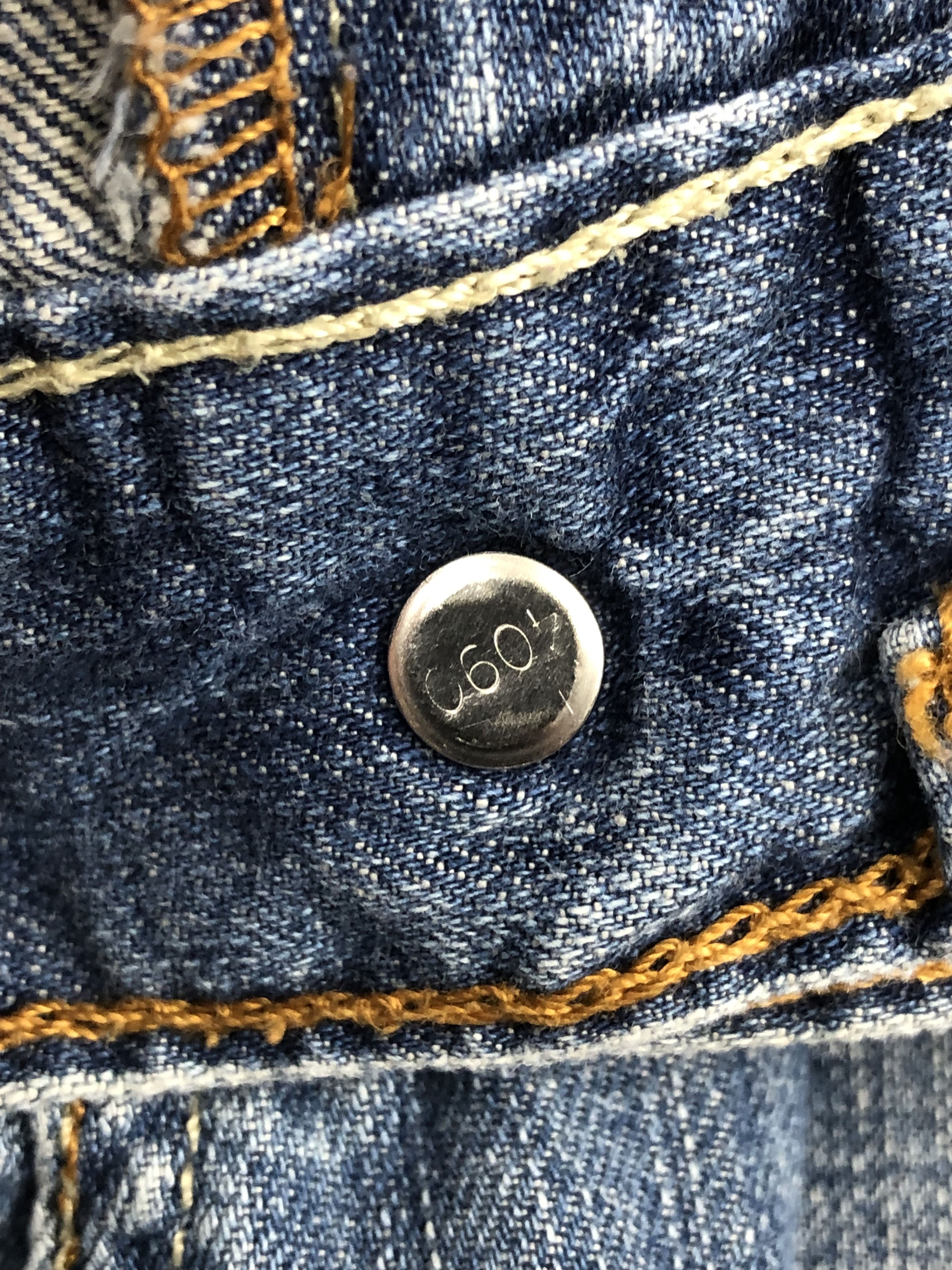Levi's Vintage Levis 514 Faded Blue Denim DP1674 Size US 33 - 12 Thumbnail