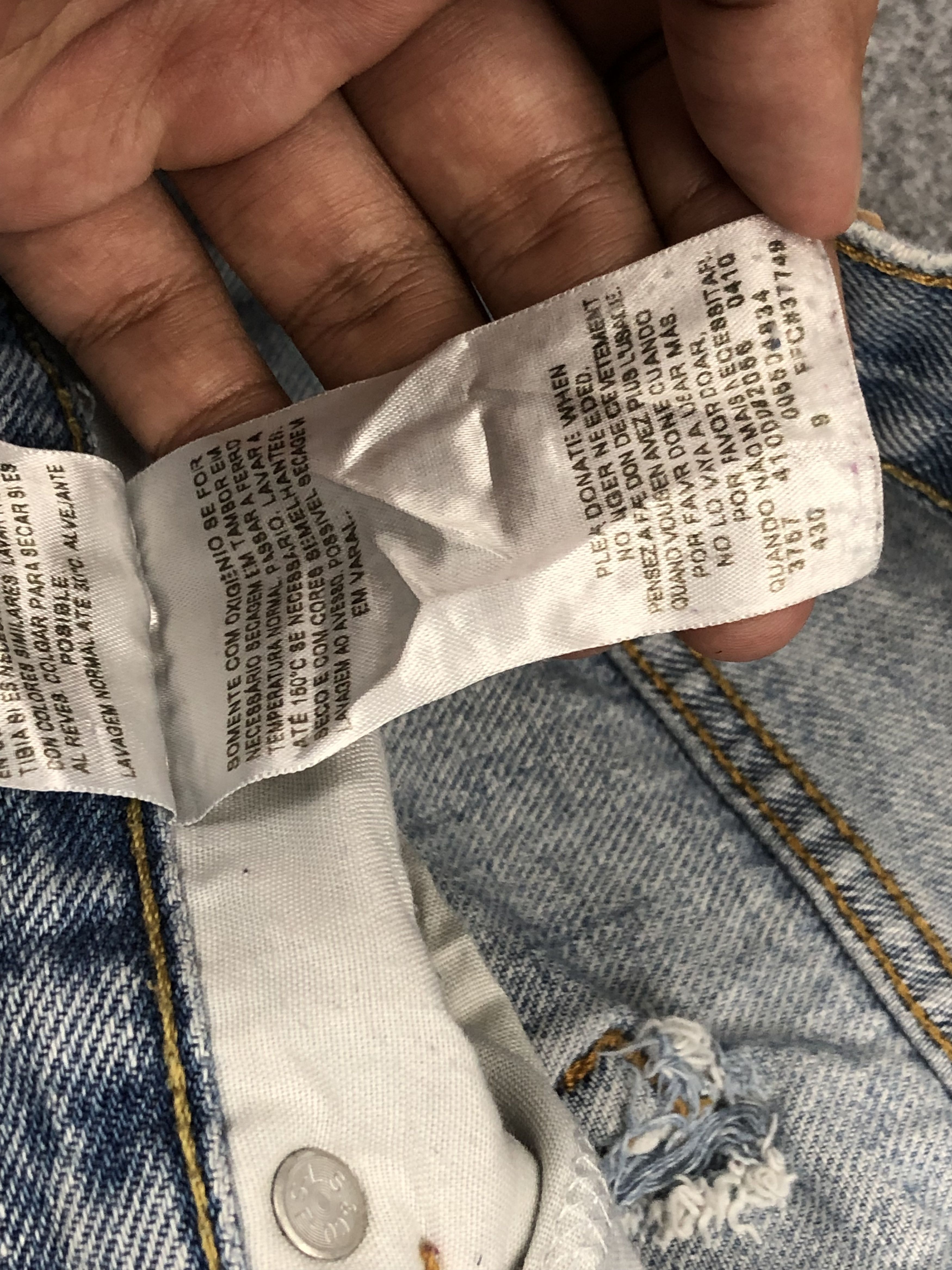 Levi's Vintage Levis 550 Light Wash Jeans DP1670 Size US 33 - 13 Thumbnail