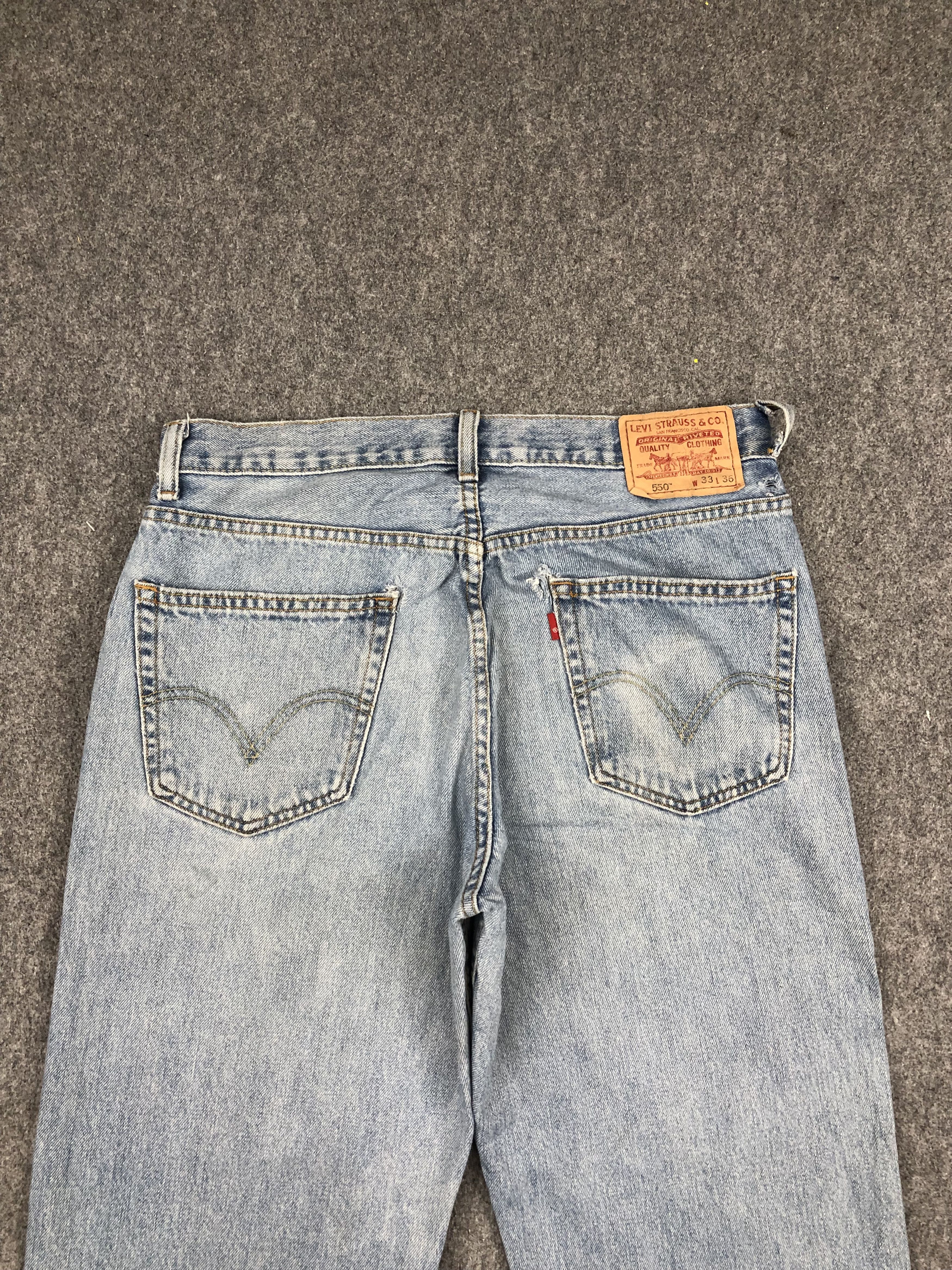 Levi's Vintage Levis 550 Light Wash Jeans DP1670 Size US 33 - 4 Thumbnail