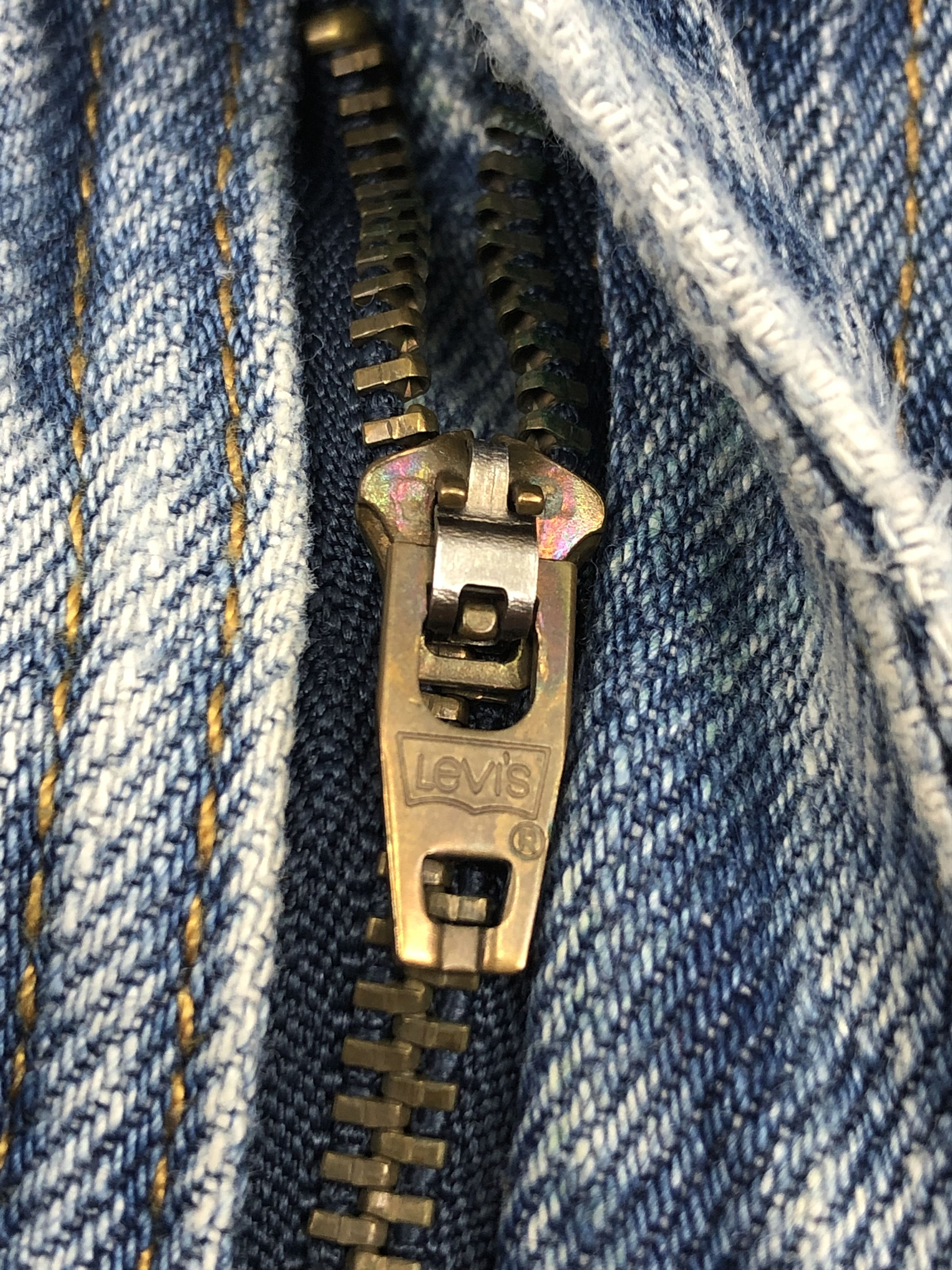 Levi's Vintage Levis 550 Light Wash Jeans DP1670 Size US 33 - 11 Thumbnail